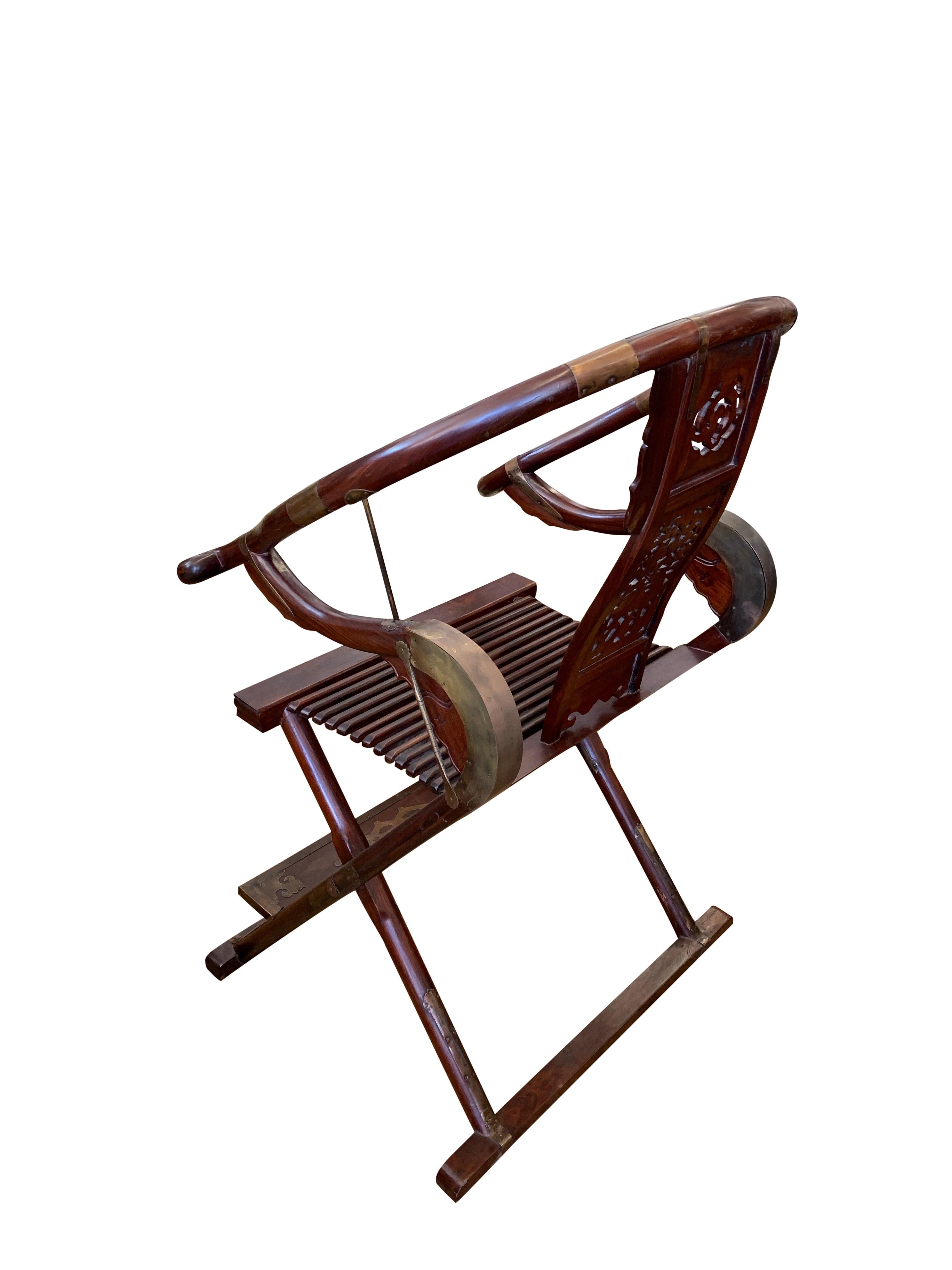 Pair of Chinese Rosewood Horseshoe Folding Chairs 4
