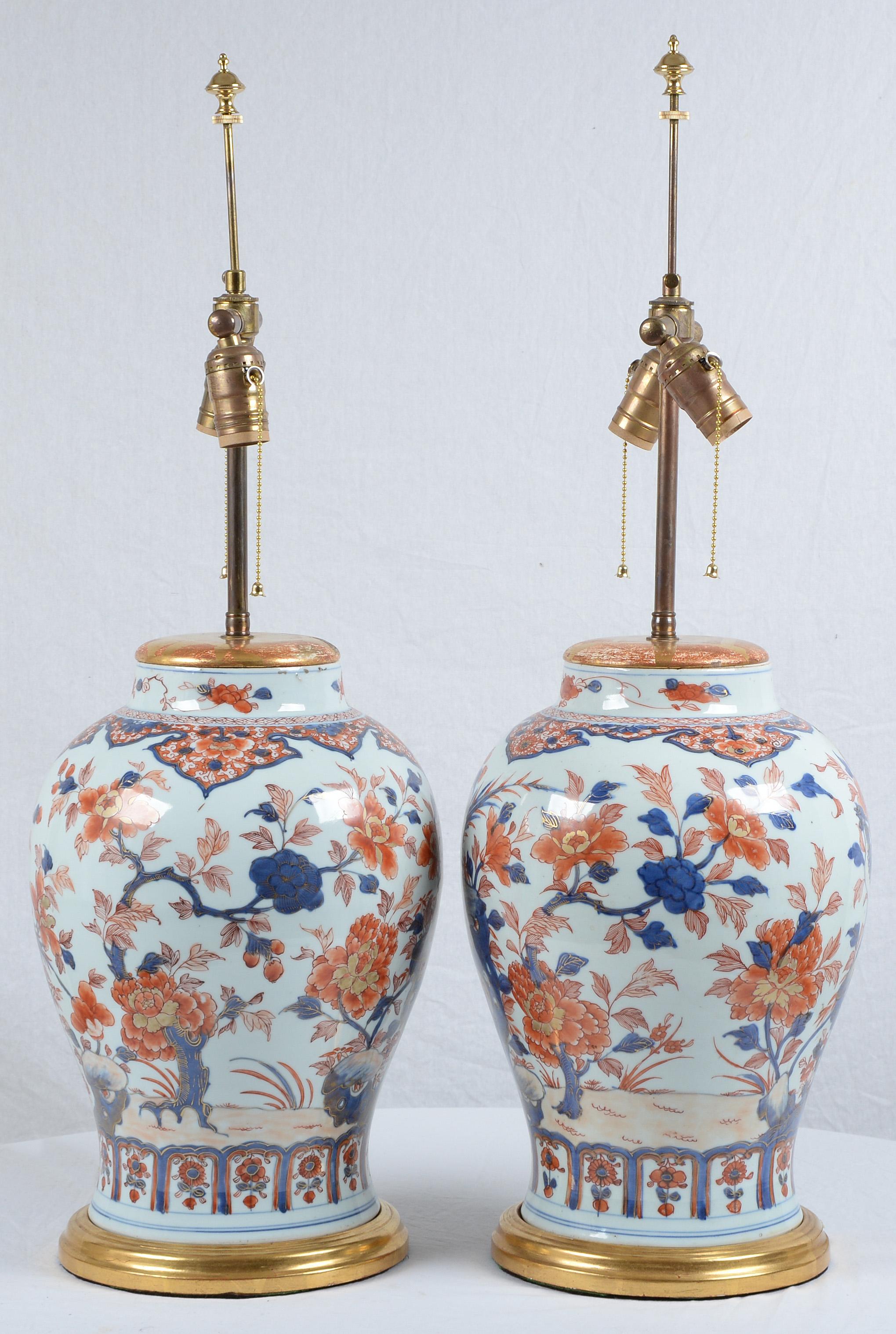 Pair of Chinese Imari Porcelain Vases mounted as Lamps For Sale 1