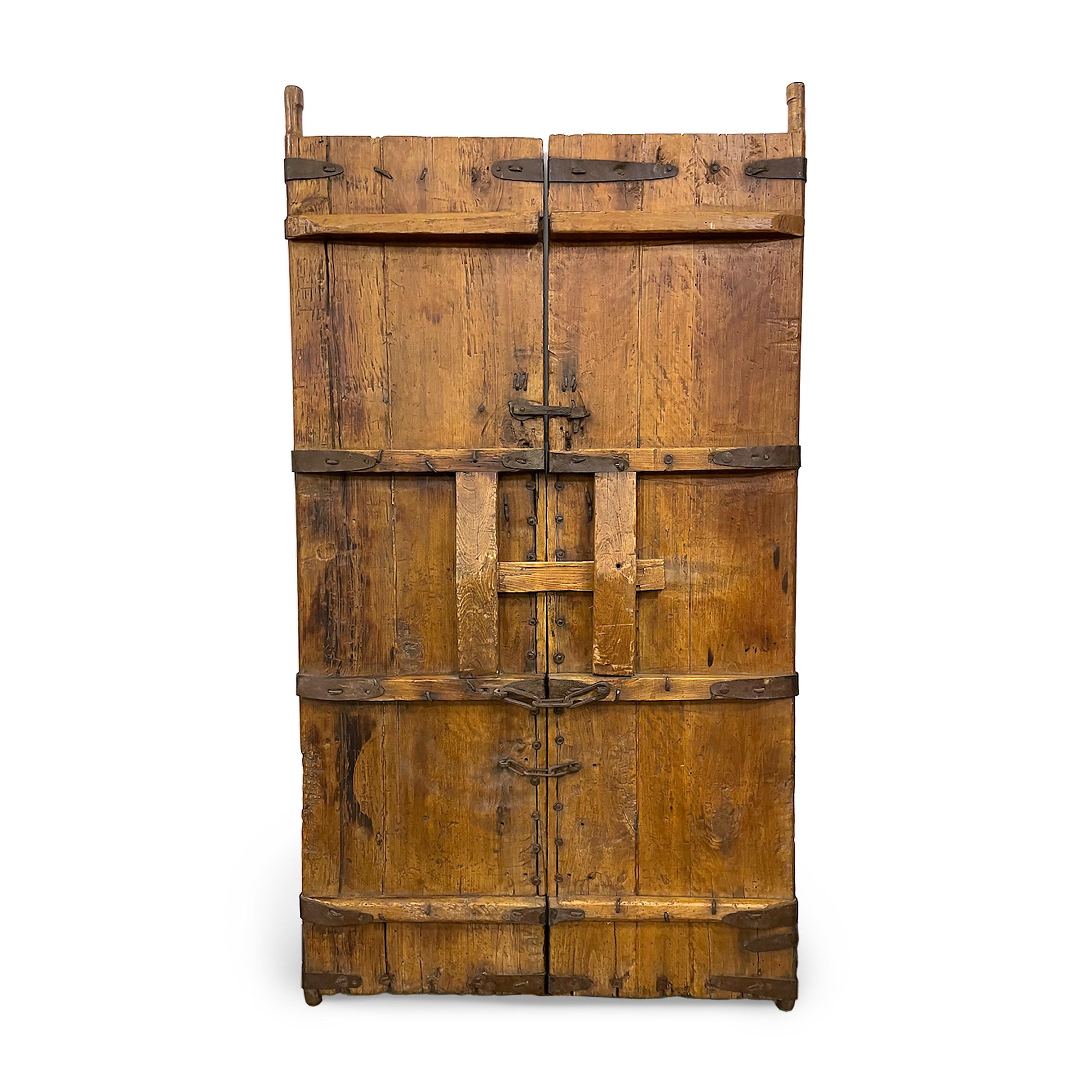Pair of Chinese Iron Bound Courtyard Doors with Frame, c. 1850 In Good Condition For Sale In Chicago, IL