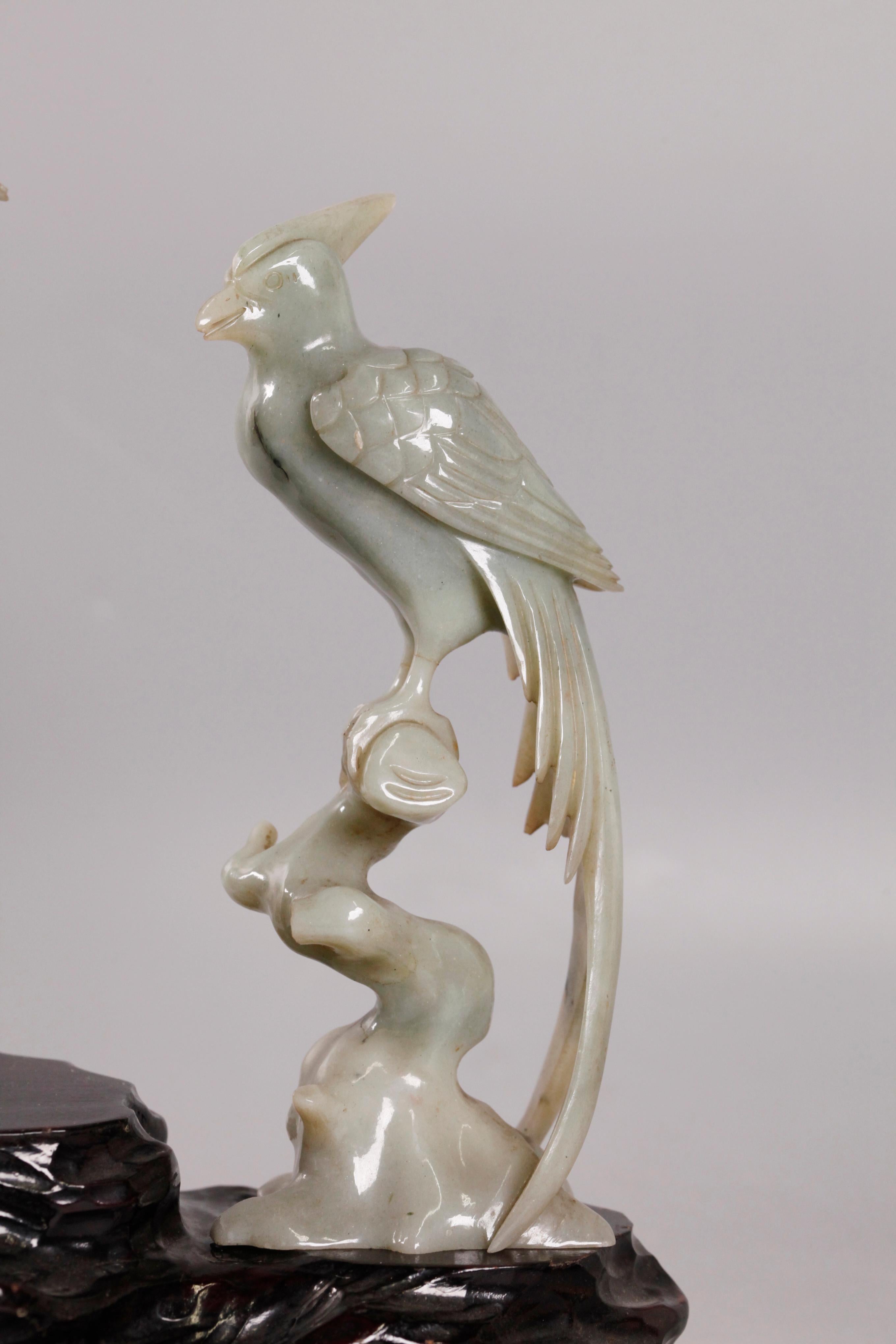 Jade Paire d'oiseaux chinois en jade en vente