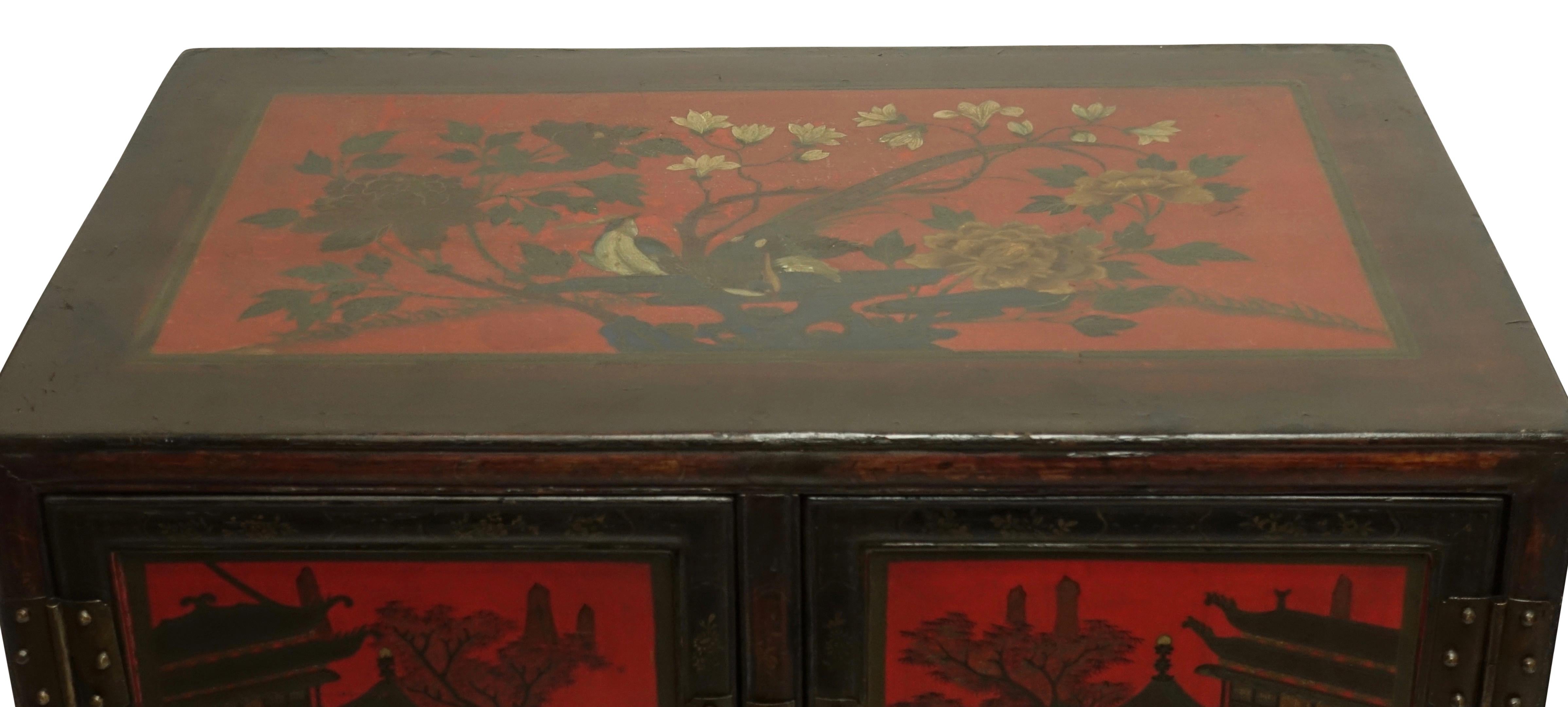 Pair of Chinese Lacquer Robe Cabinets, Qing Dynasty, circa 1840 In Good Condition In San Francisco, CA