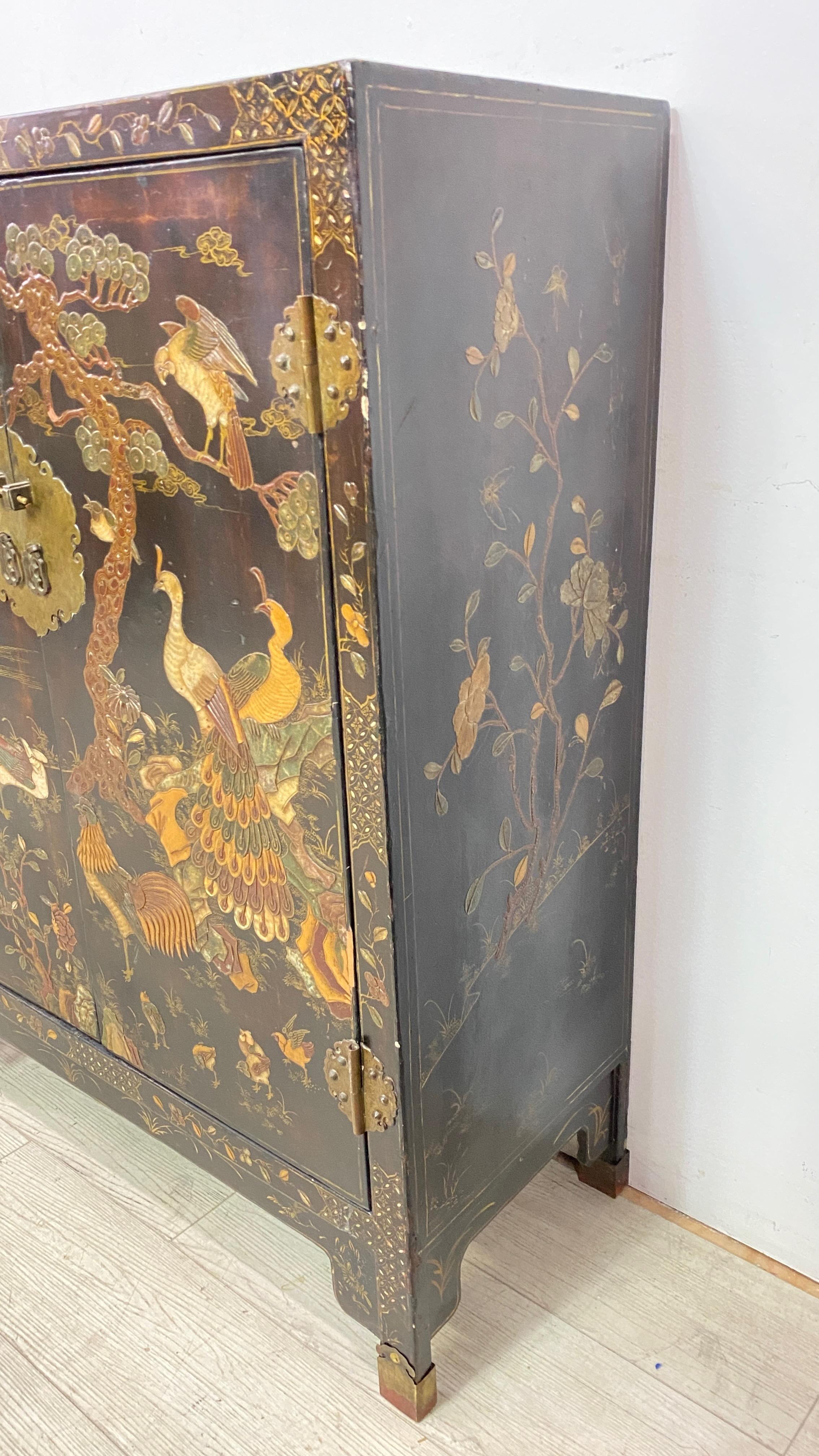  Pair of Chinese Laquer and Hardstone Cabinets, Late 19th - Early 20th Century For Sale 1