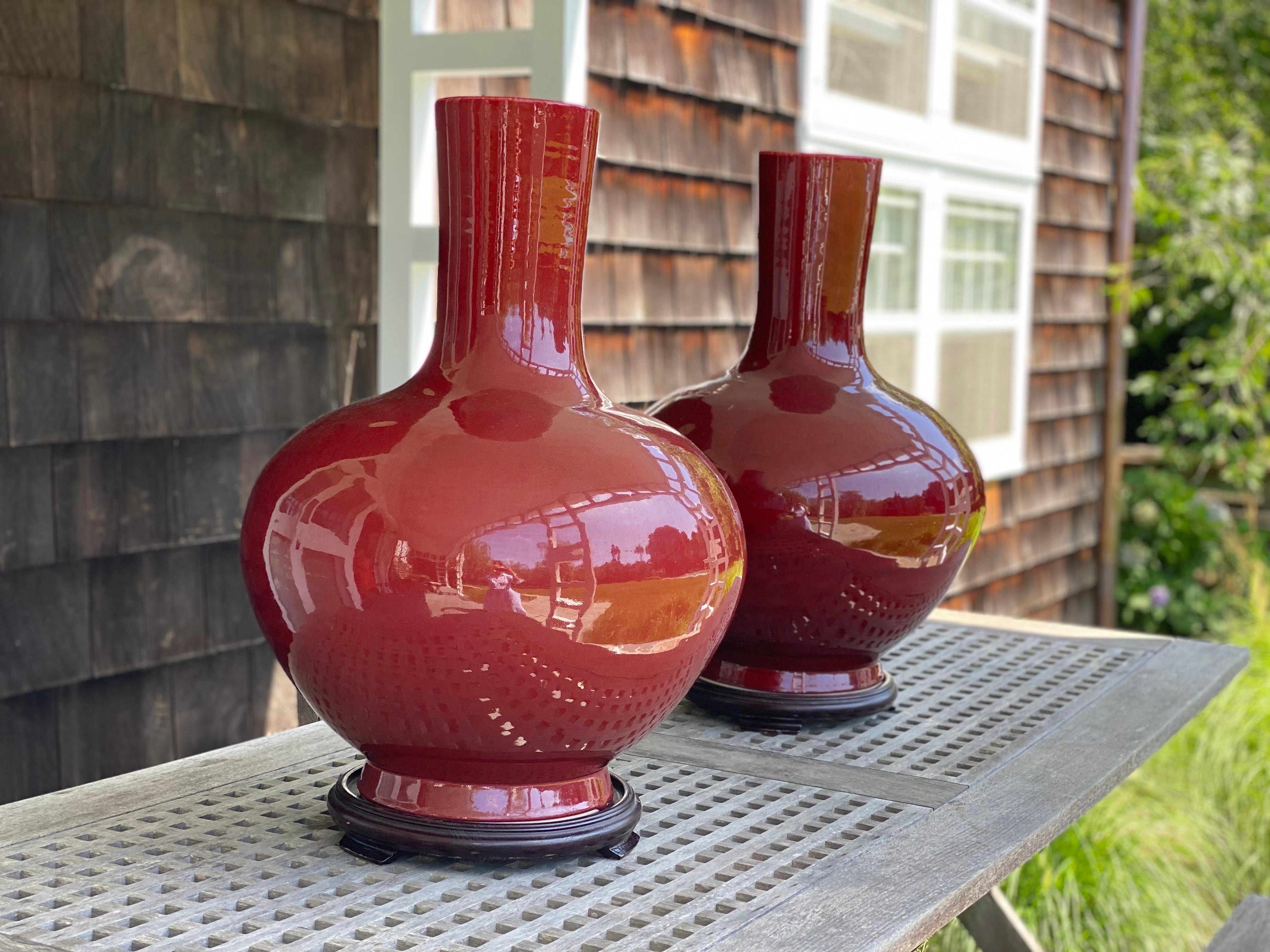 Chinese Export Pair of Chinese Large Sang-de-boeuf Glazed Red Vases, Early 20th Century