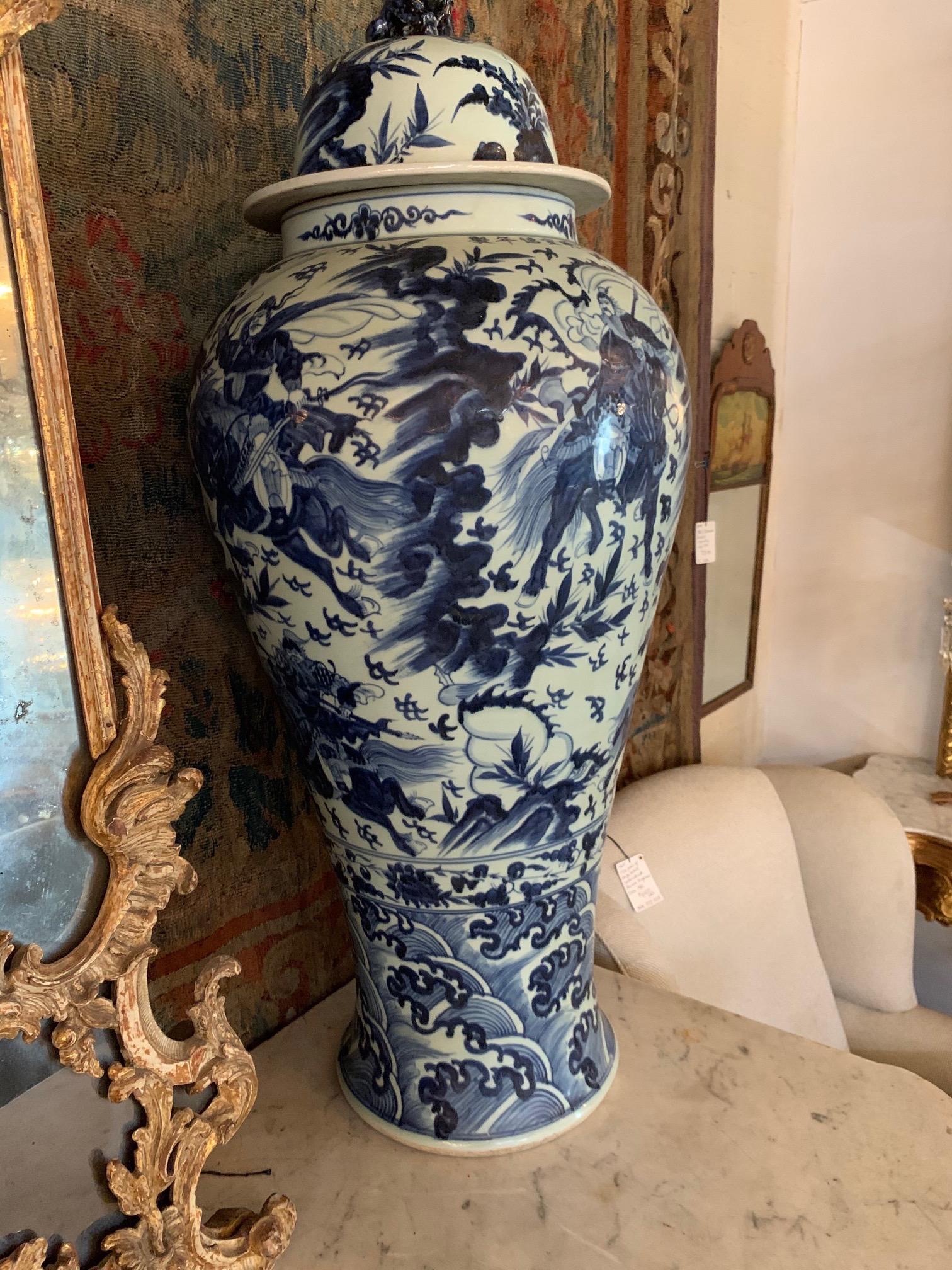 Pair of Chinese Large Scale Blue and White Lidded Vases 1