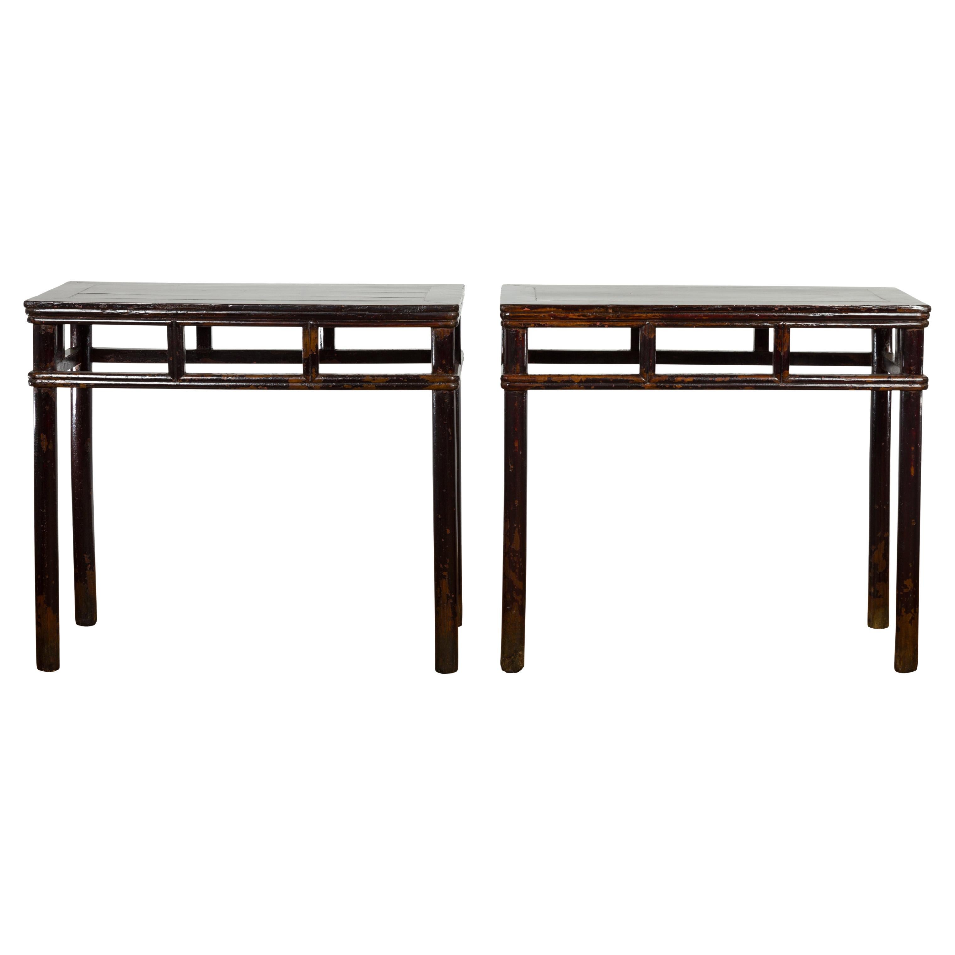 Pair of Chinese Late Qing Dynasty Wine Console Tables with Black Brown Lacquer For Sale