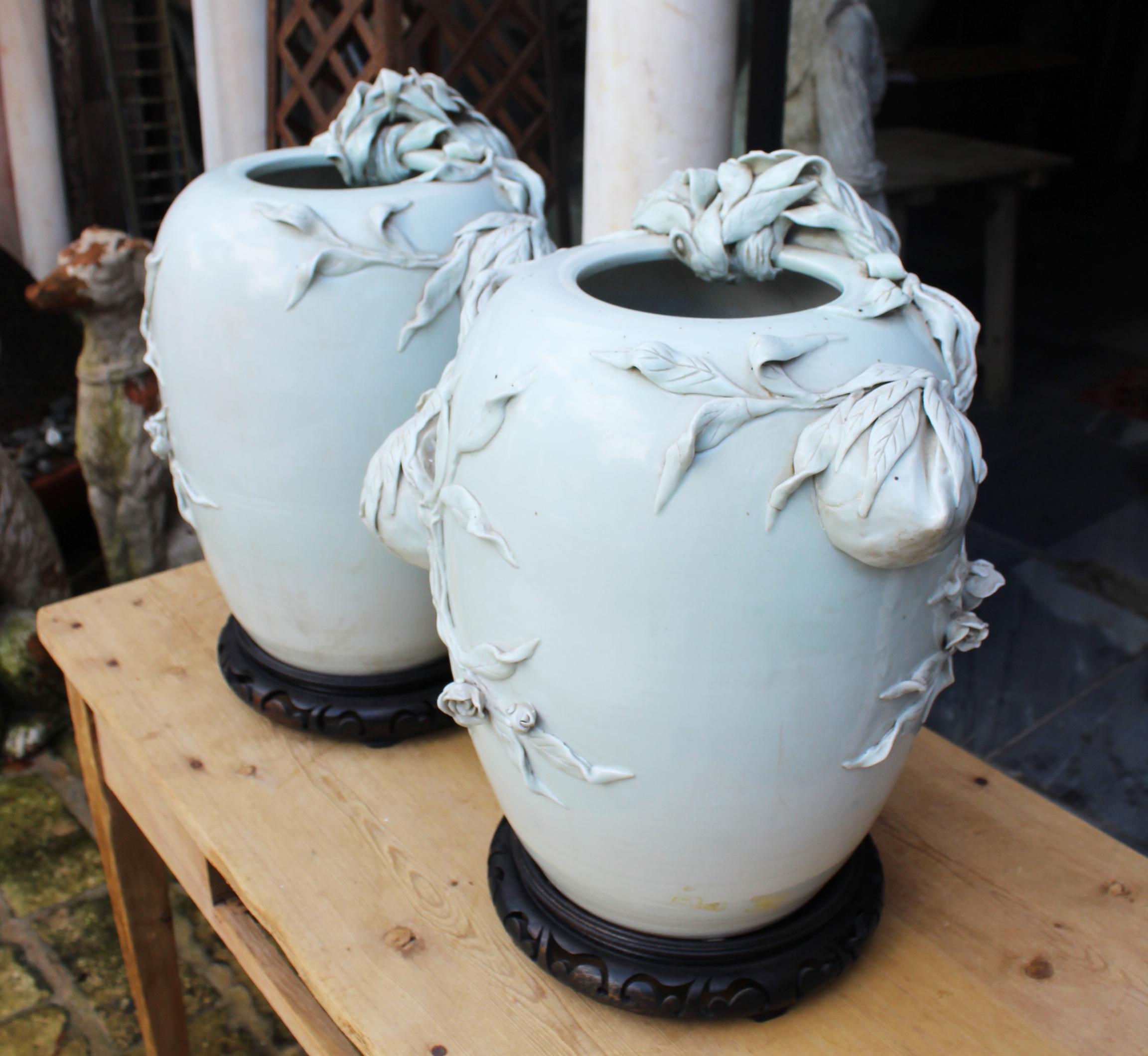 Pair of Chinese Light Green Tee Porcelain Vases 4