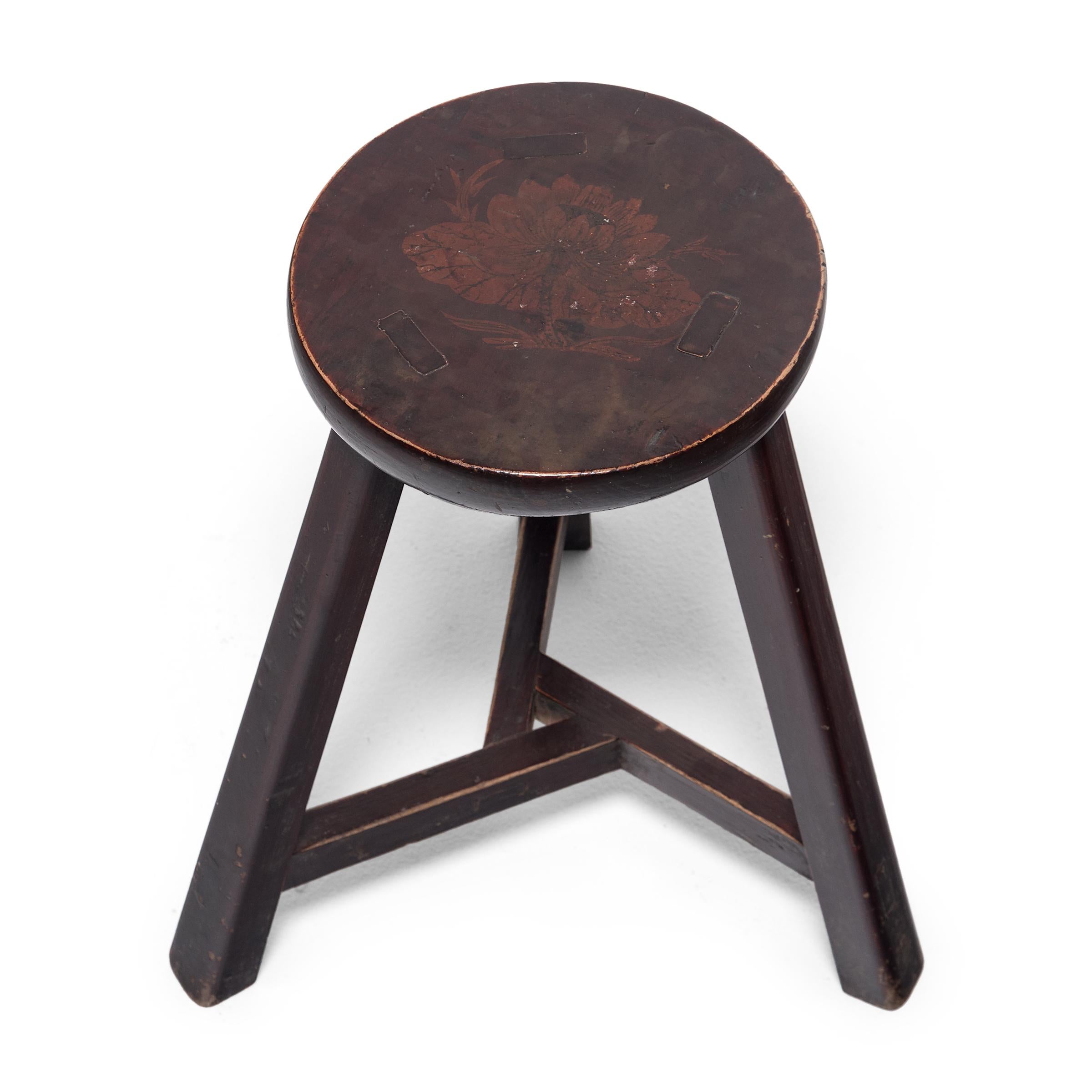 Pair of Chinese Tri-Leg Lotus Stools, circa 1900 In Good Condition For Sale In Chicago, IL