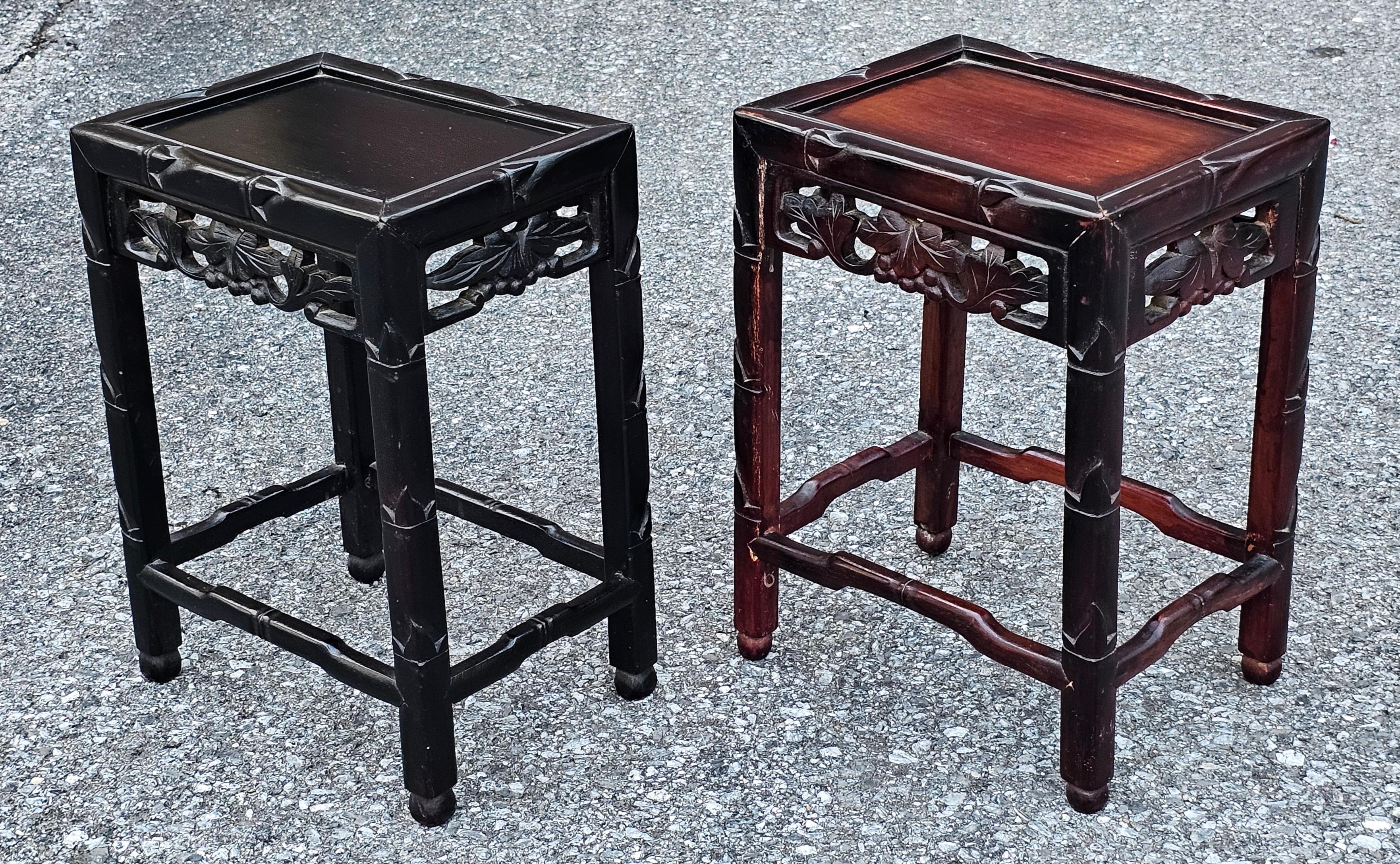 Coppia di tavolini cinesi in stile Ming, colorati di scuro in vendita 2