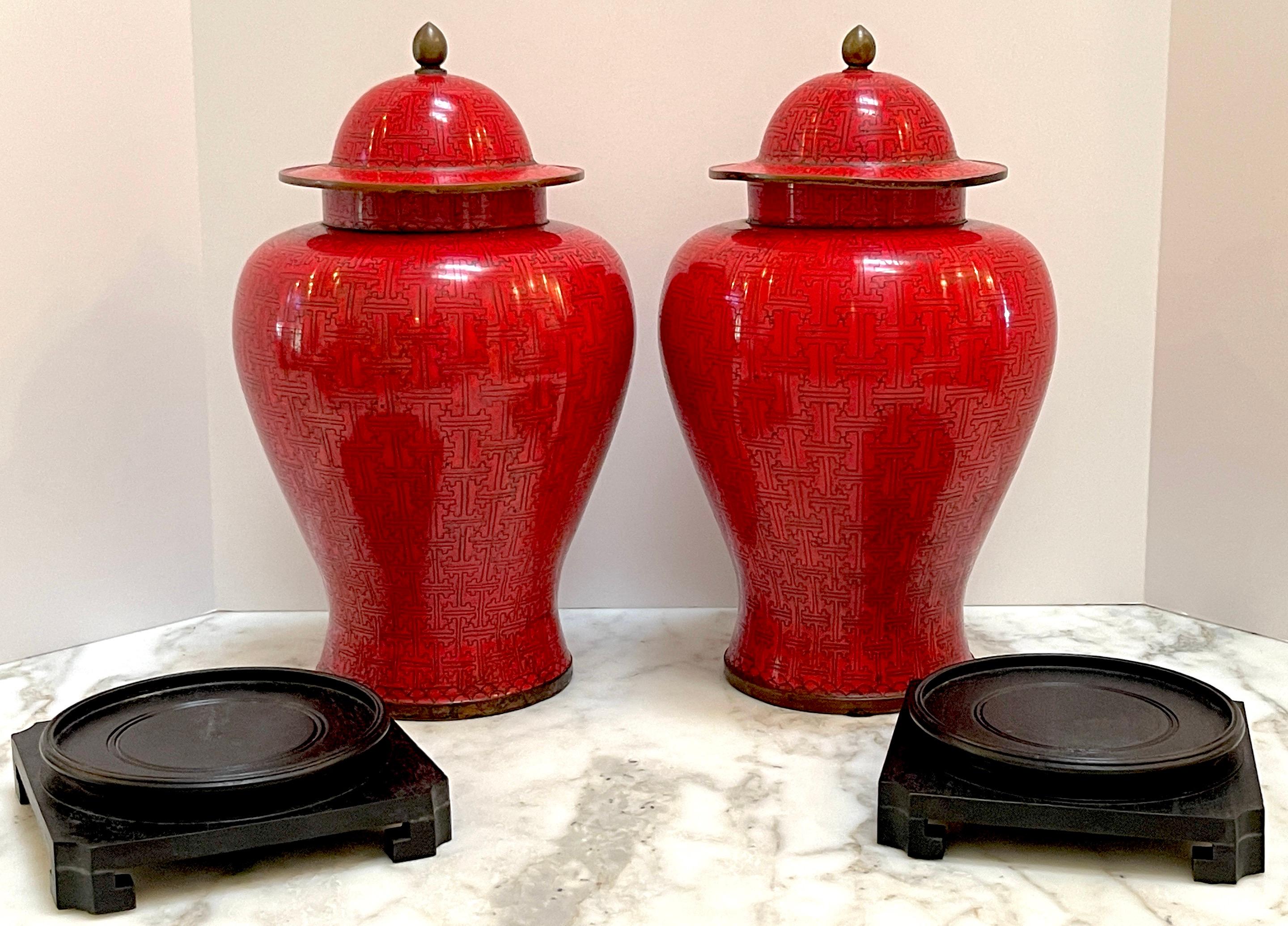 Chinese Export Pair of Chinese Modernist Red Cloisonné Ginger Jars and Stands, Circa 1960s   For Sale