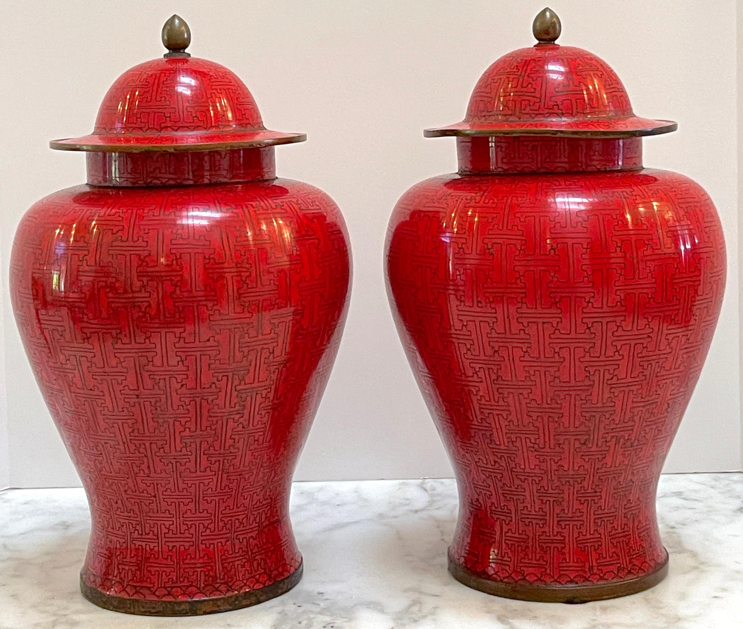 Chinese Export Pair of Chinese Modernist Red Cloisonné Ginger Jars and Stands, Circa 1960s   For Sale