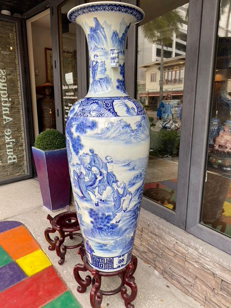 blue and white chinese vases antique