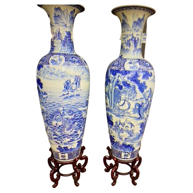 Pair of Chinese Monumental Blue and White Qing Dynasty Vases For Sale at 1stDibs