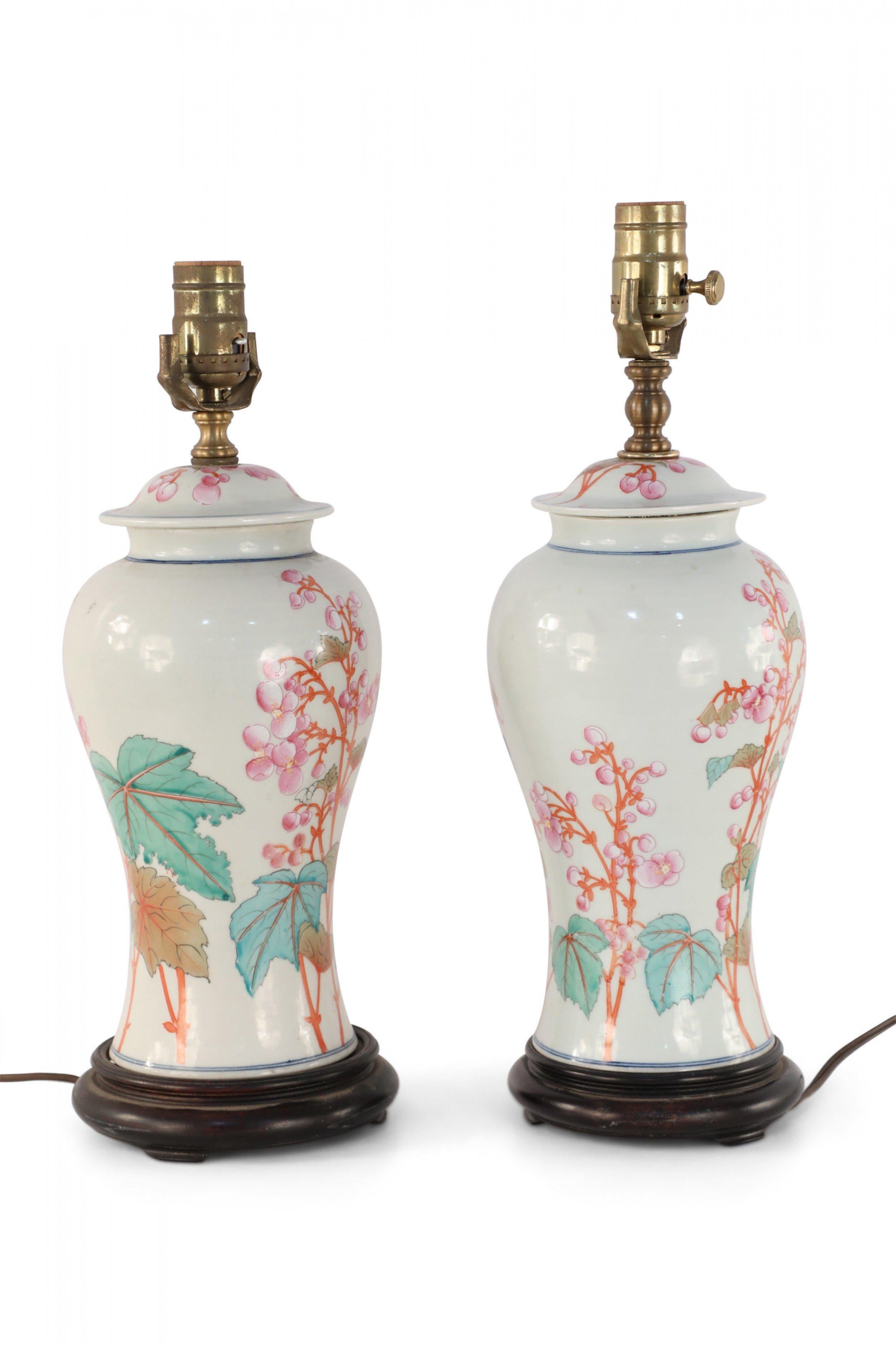 Chinese Export Pair of Chinese Off-White Orange and Pink Floral Motif Porcelain Table Lamps For Sale