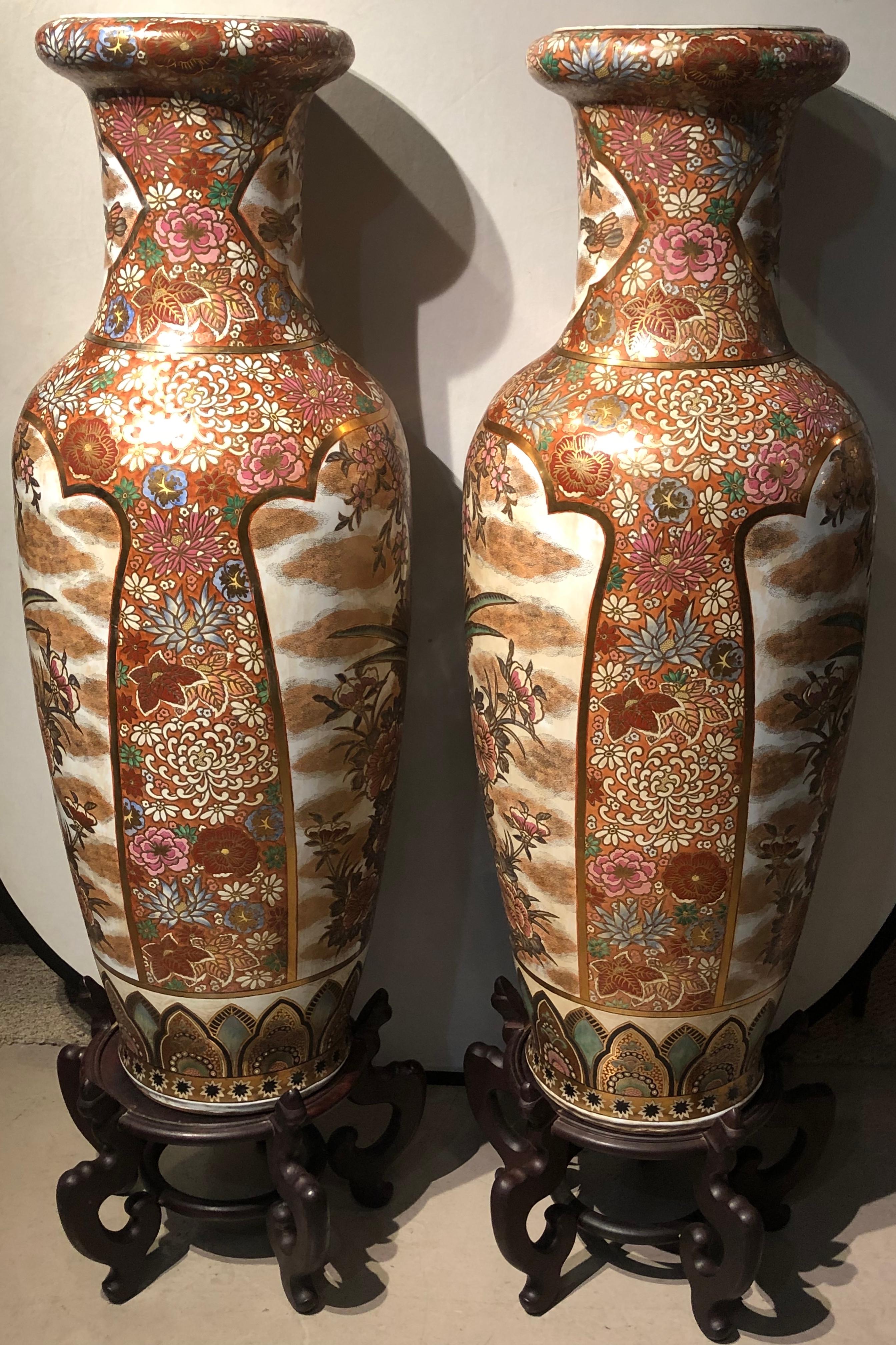 Chinese Export Pair of Chinese Palatial Vases Urns on Teak Pedestals Bird Decorated Signed Base