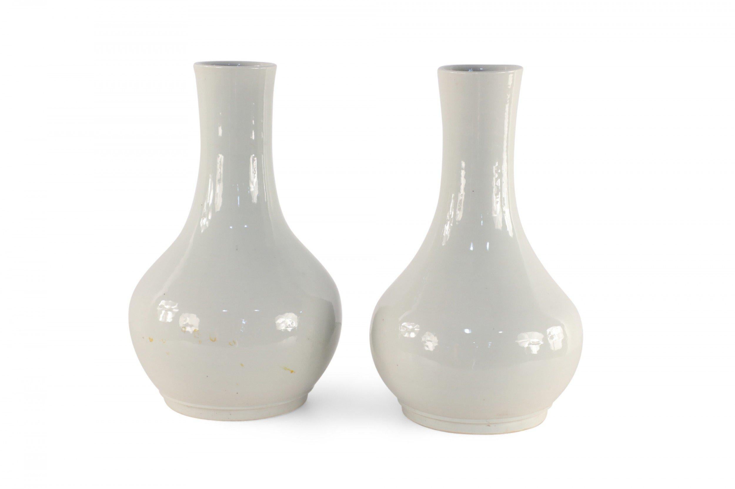 Pair of Chinese Pale Gray Glazed Porcelain Vases In Good Condition For Sale In New York, NY