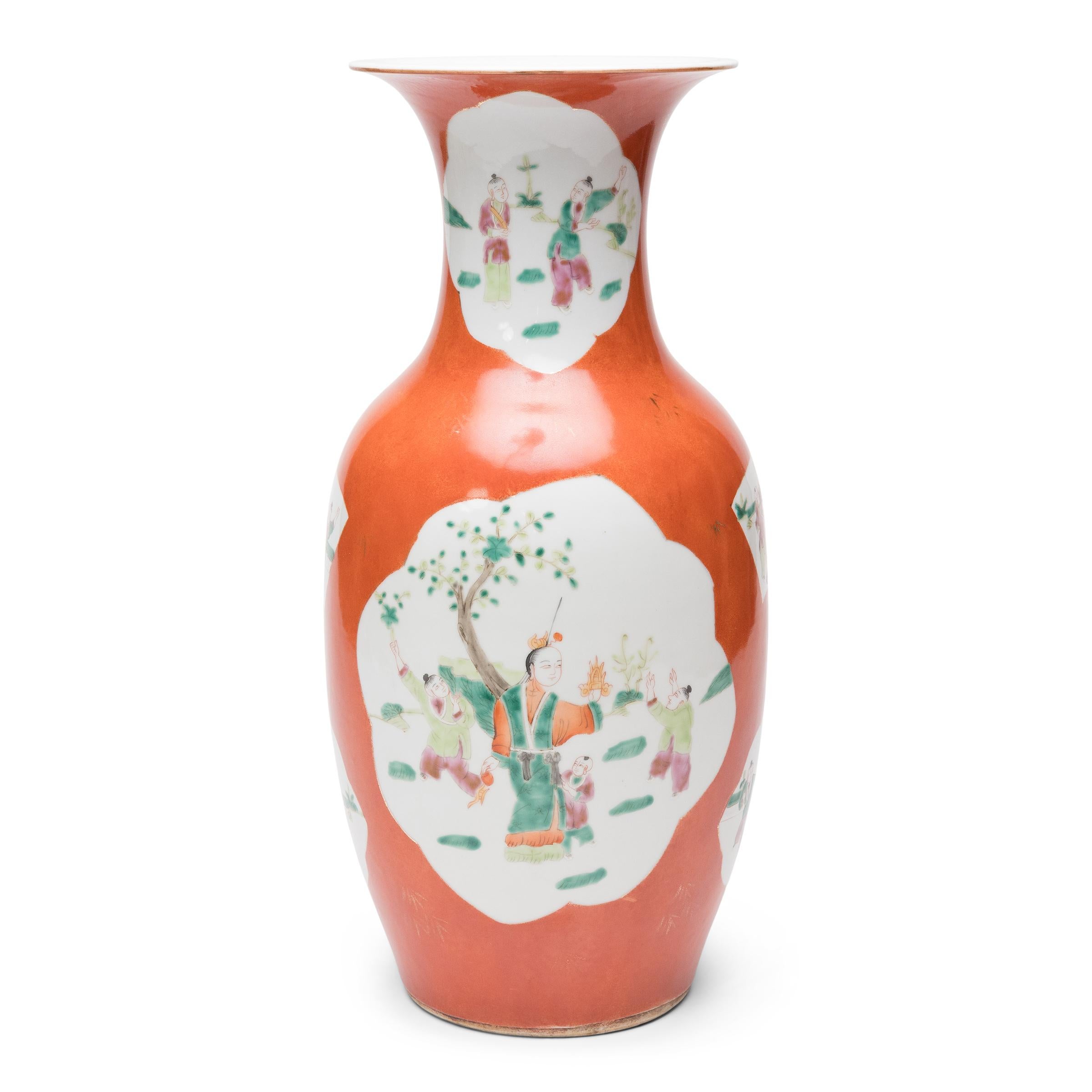 20th Century Pair of Chinese Persimmon Fantail Vases with Children at Play, c. 1920 For Sale