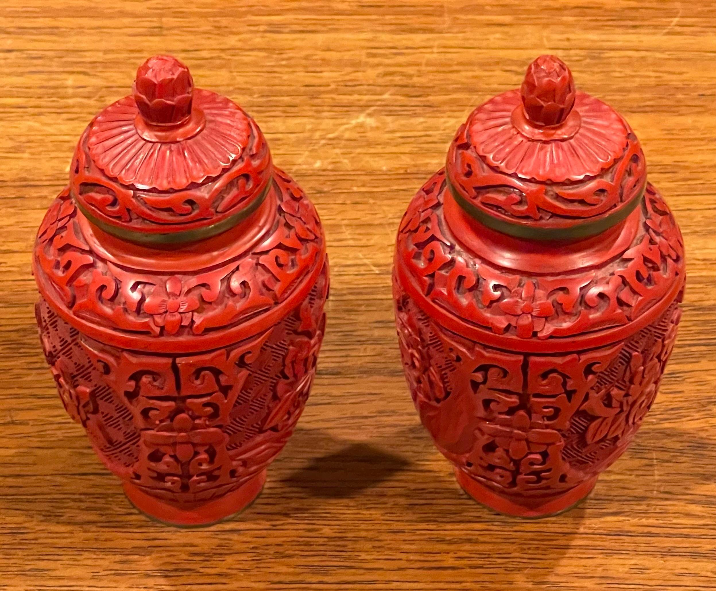 Pair of Chinese Petite Mirror Image Cinnabar Lacquered Temple Jars 2