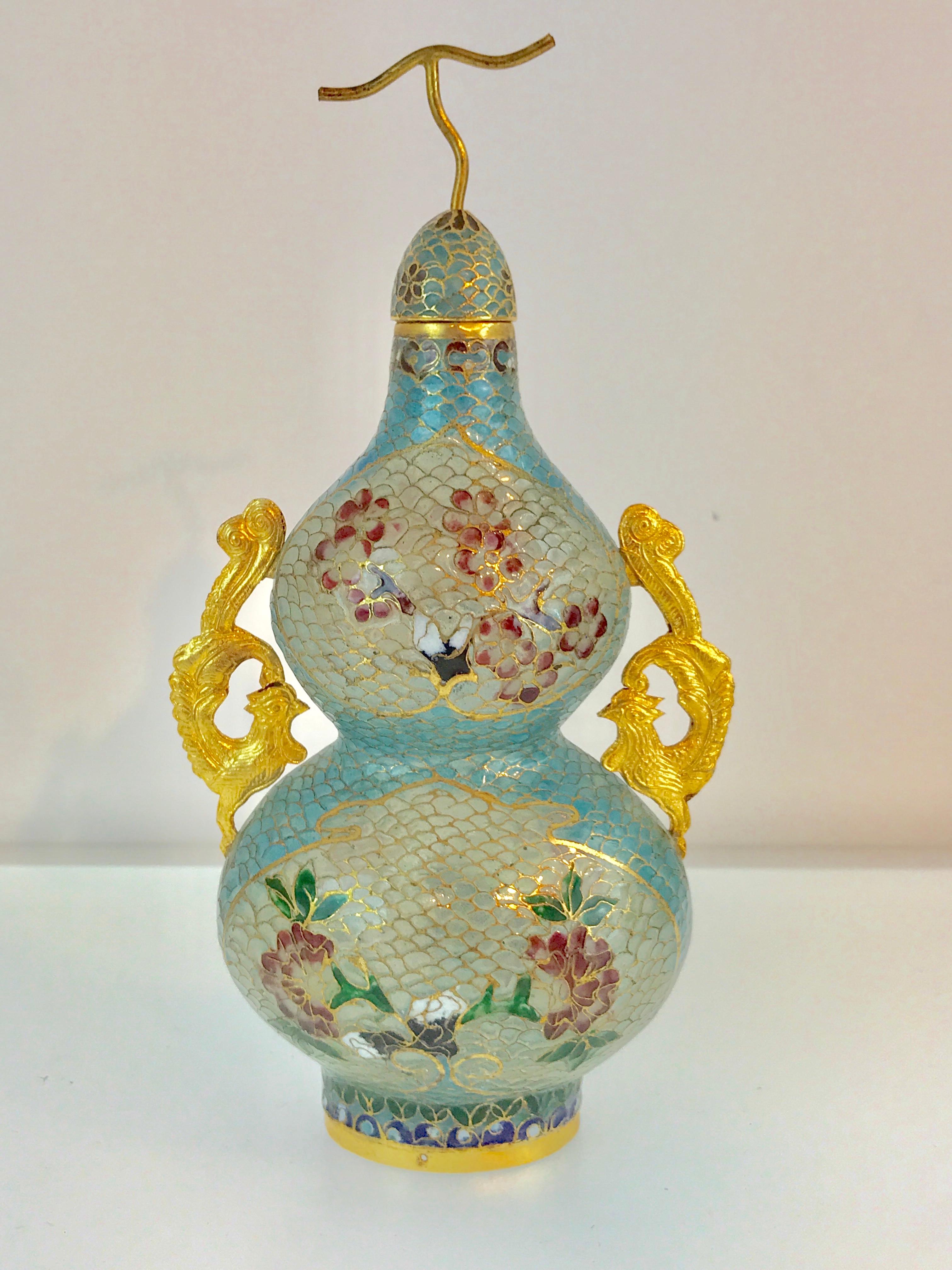 Pair of Chinese Plique-à-Jour Enamel Double Gourd Vases In Good Condition For Sale In West Palm Beach, FL
