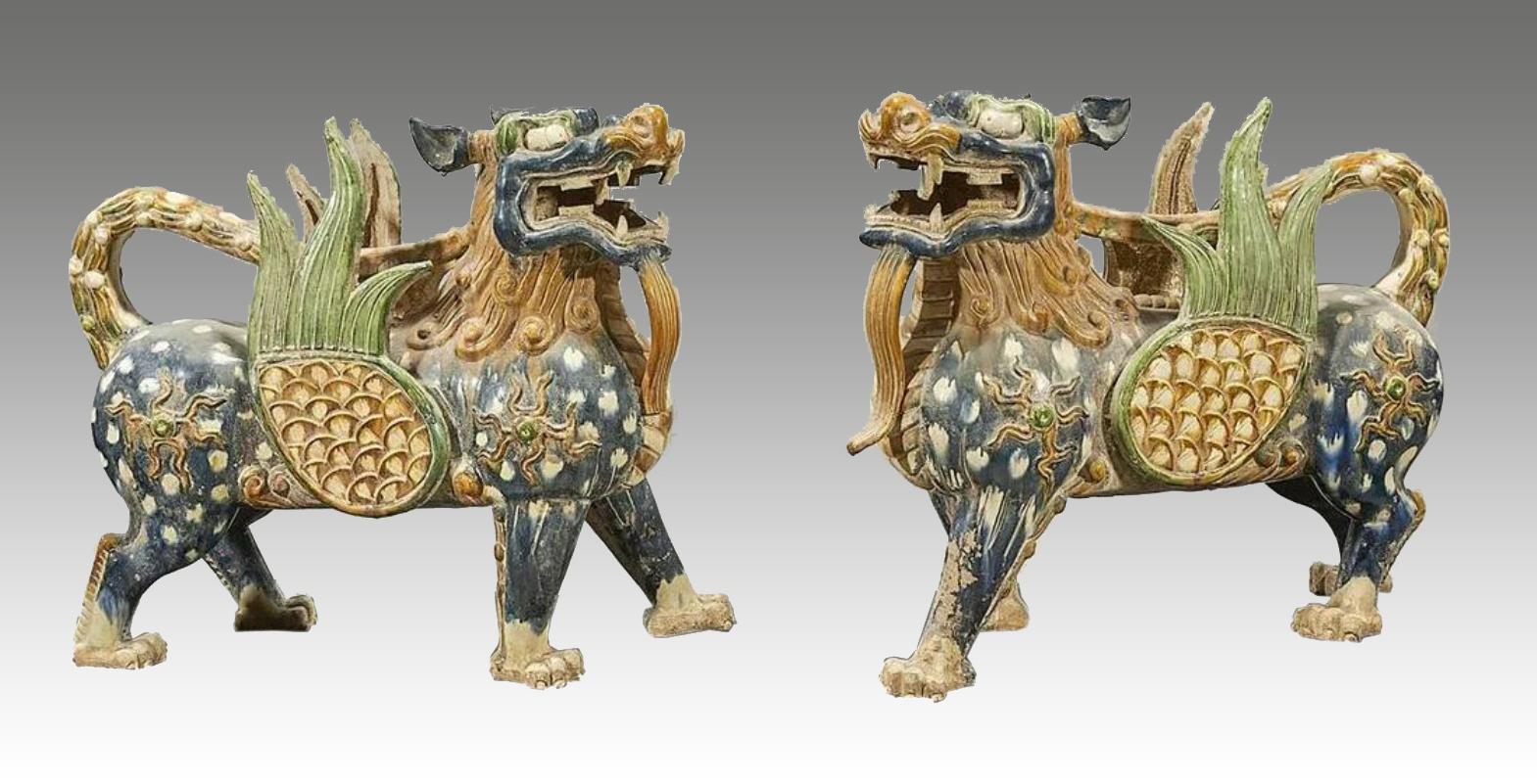 Hand-Painted Pair of Chinese Poly-Chromed Fu Lions For Sale