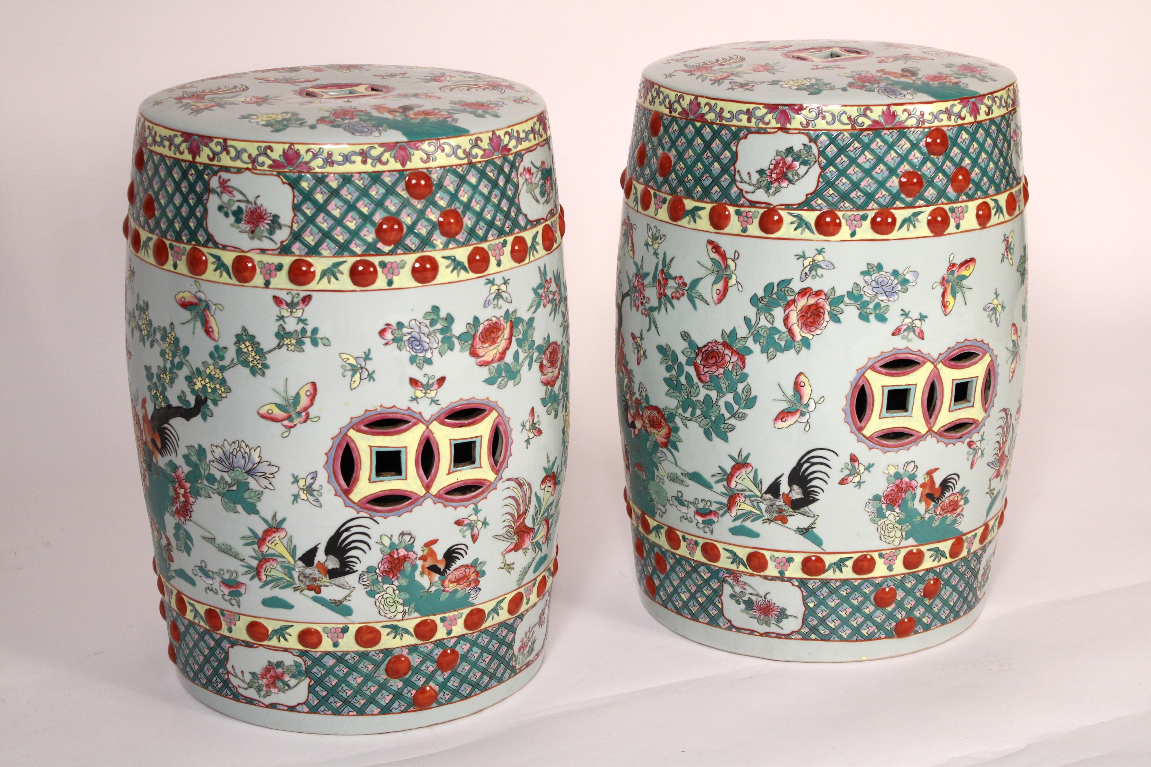 Chinoiserie Pair of Chinese Polychrome Decorated Porcelain Garden Seats For Sale