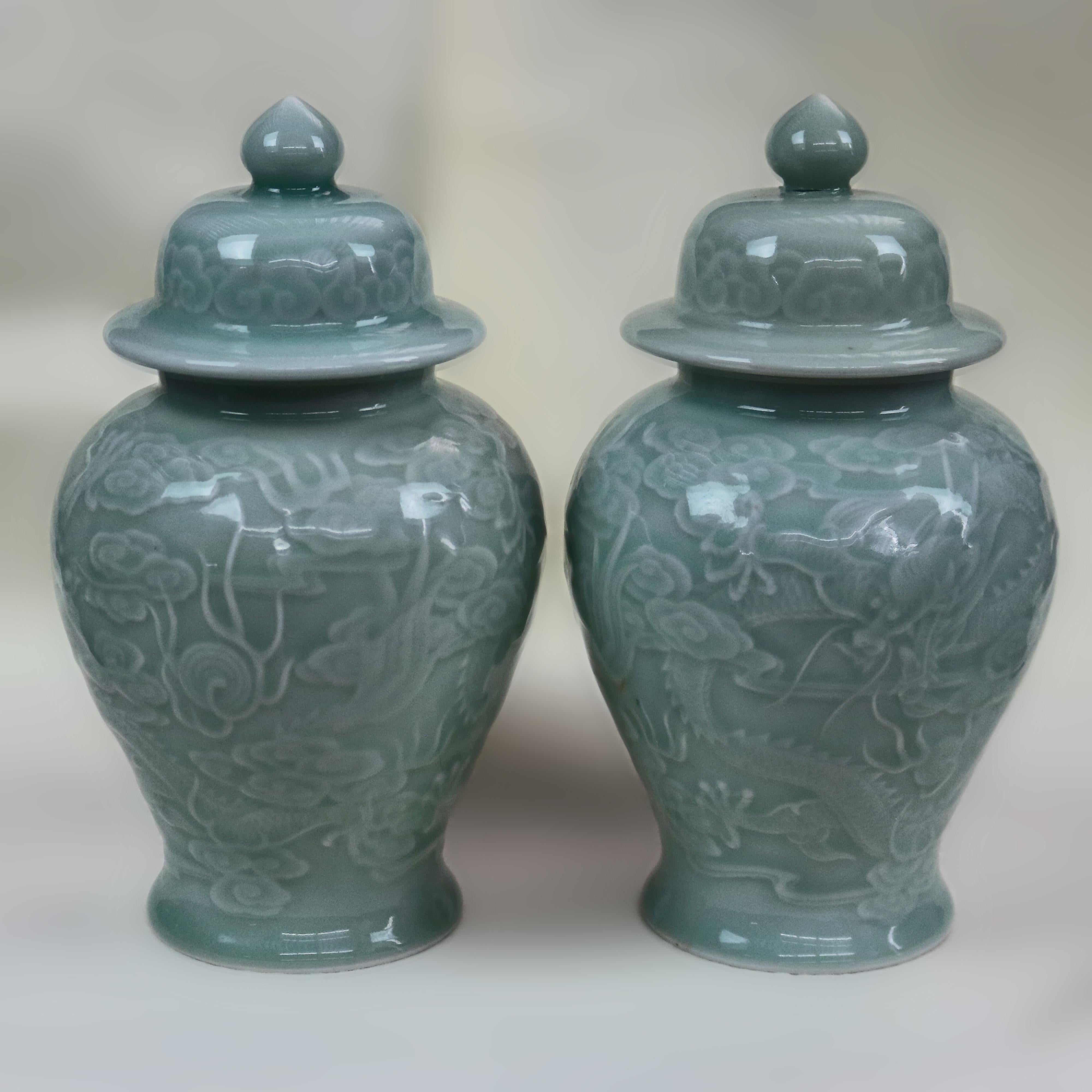 Pair of Chinese Porcelain Celadon Dragon Urns, 20th Century For Sale 1