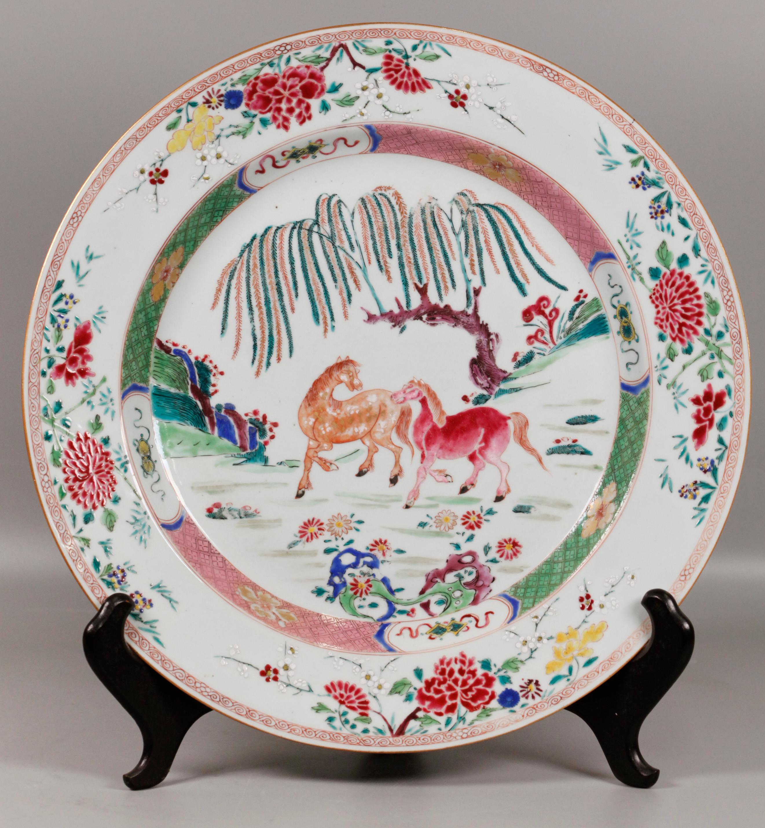 18th Century pair of Chinese porcelain chargers, Yongzheng period For Sale