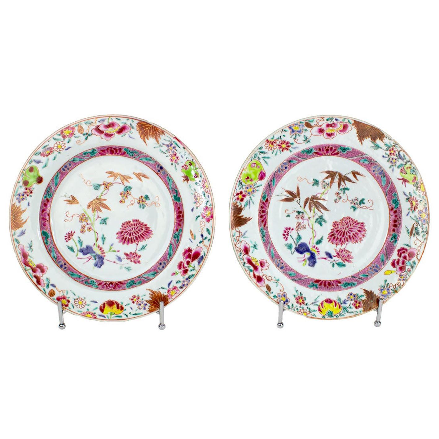 Pair of Chinese Porcelain Dishes, Yongzheng ‘1723-1735’ For Sale