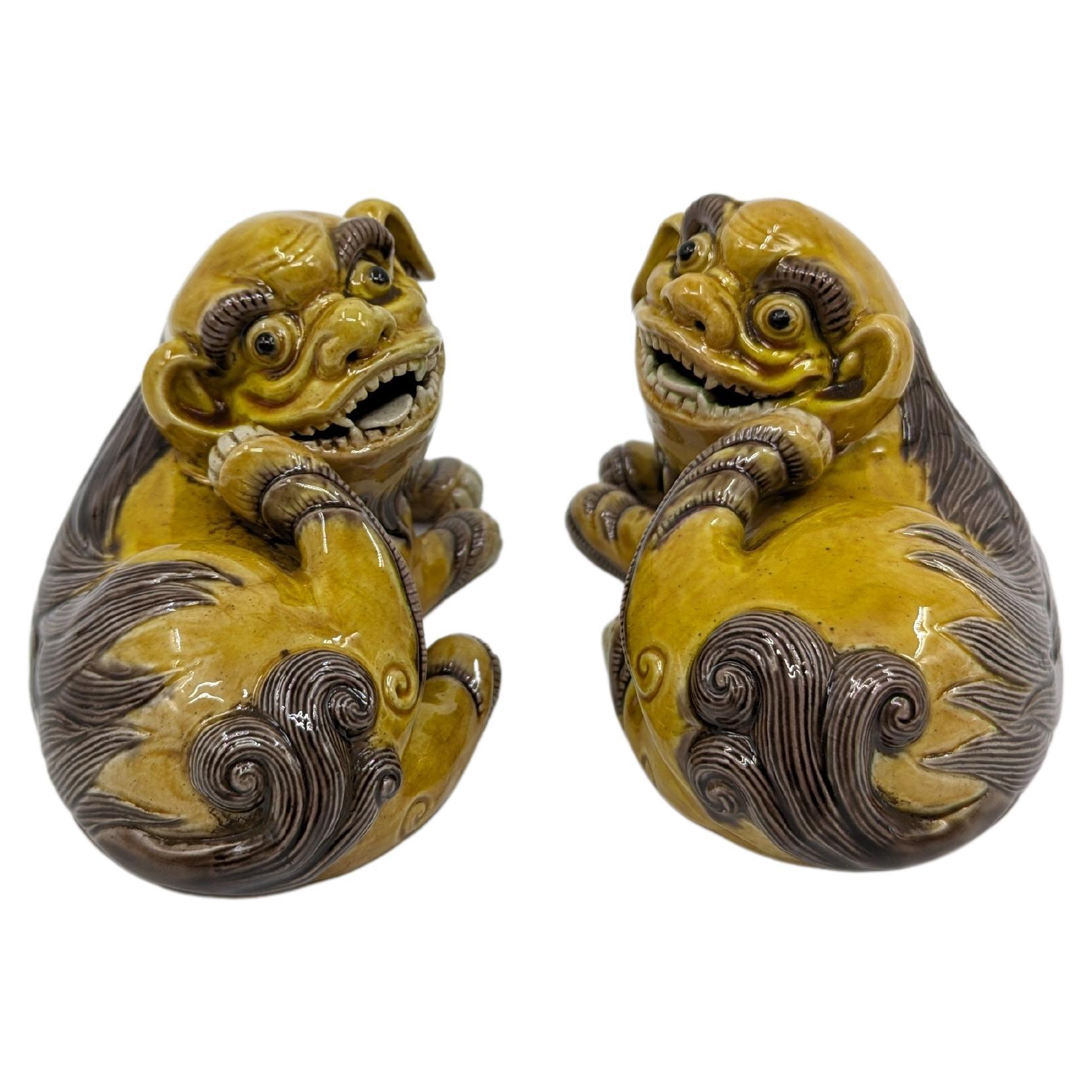 Pair of Chinese Porcelain Famille Jeune Recumbent Yellow Foo Dogs 20c Modern For Sale 2