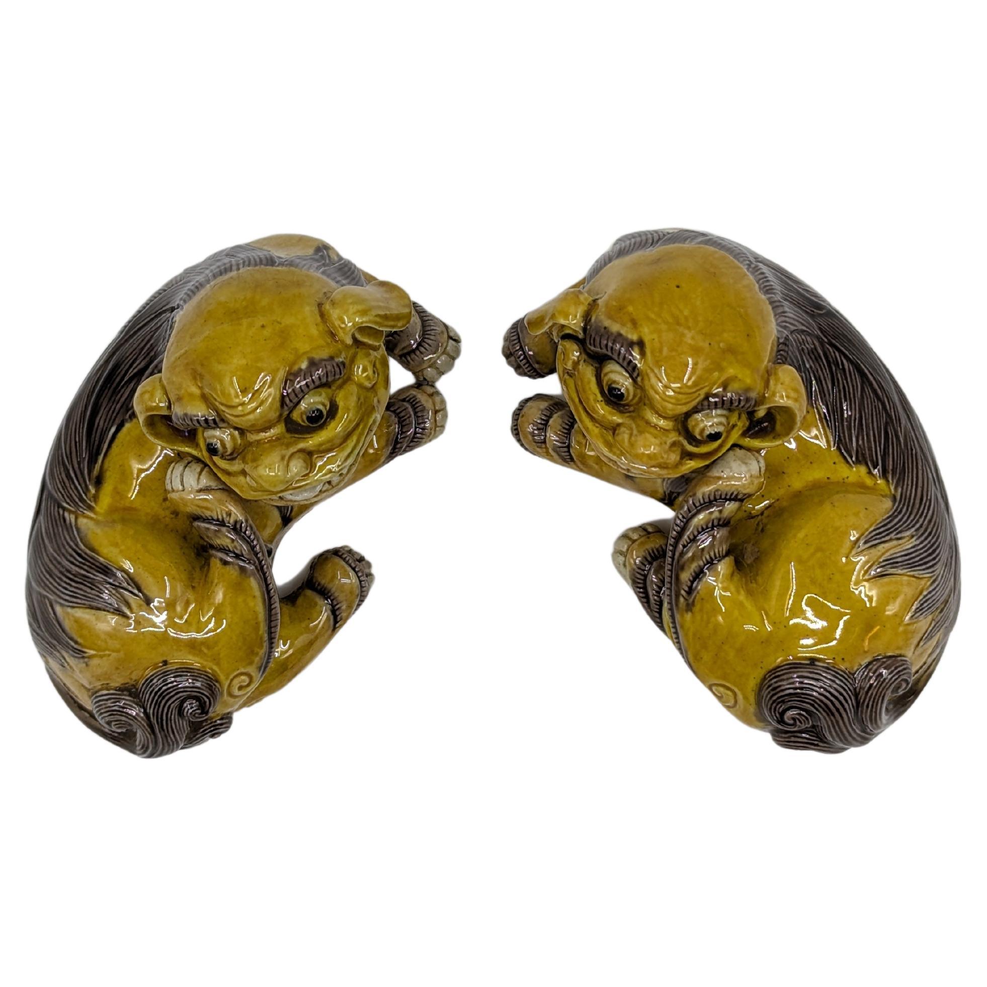 Pair of Chinese Porcelain Famille Jeune Recumbent Yellow Foo Dogs 20c Modern For Sale 3