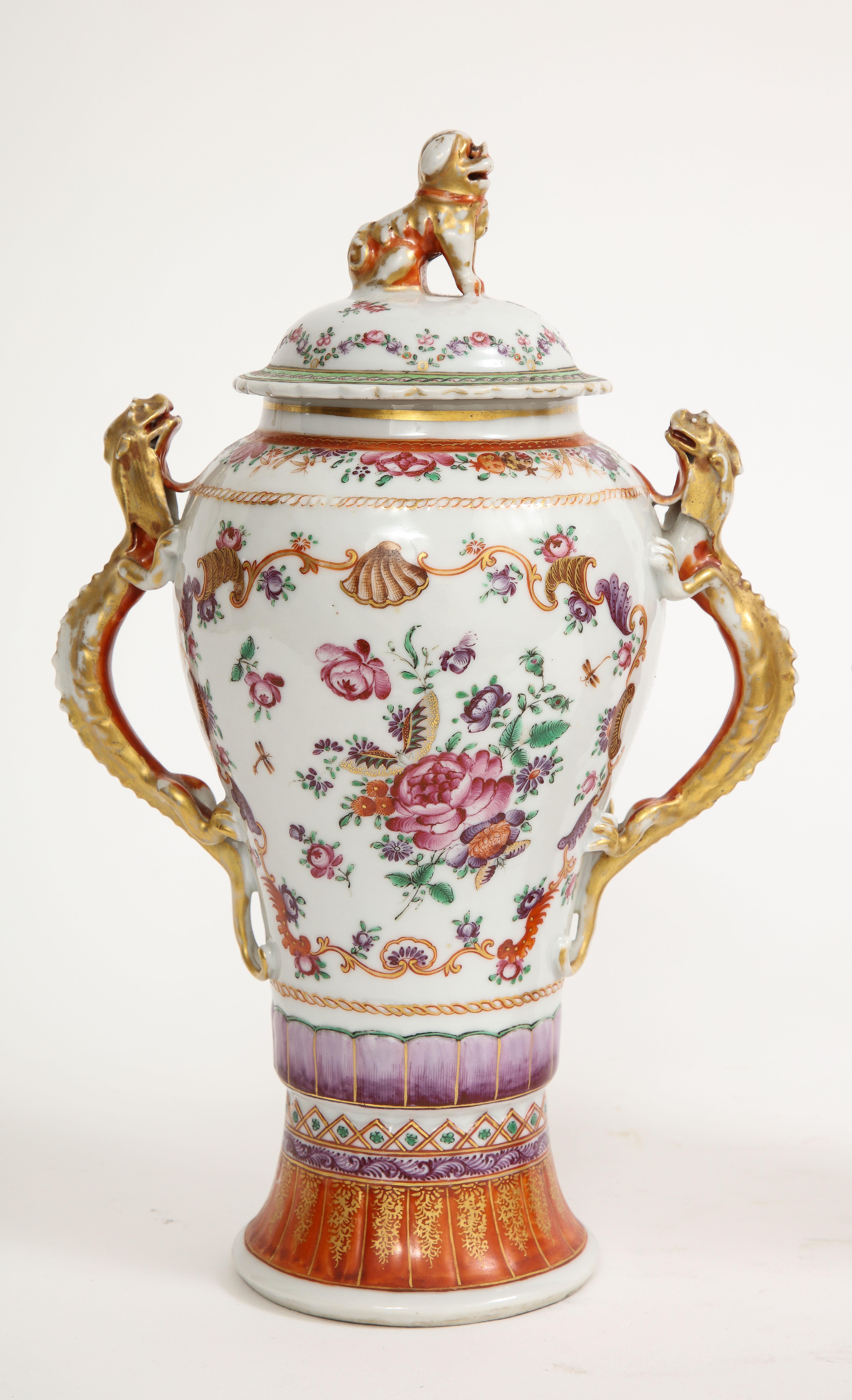 Coppia di vasi di porcellana cinese Famille Rose Mandarin Garniture - CIRCA 1790 in vendita 5