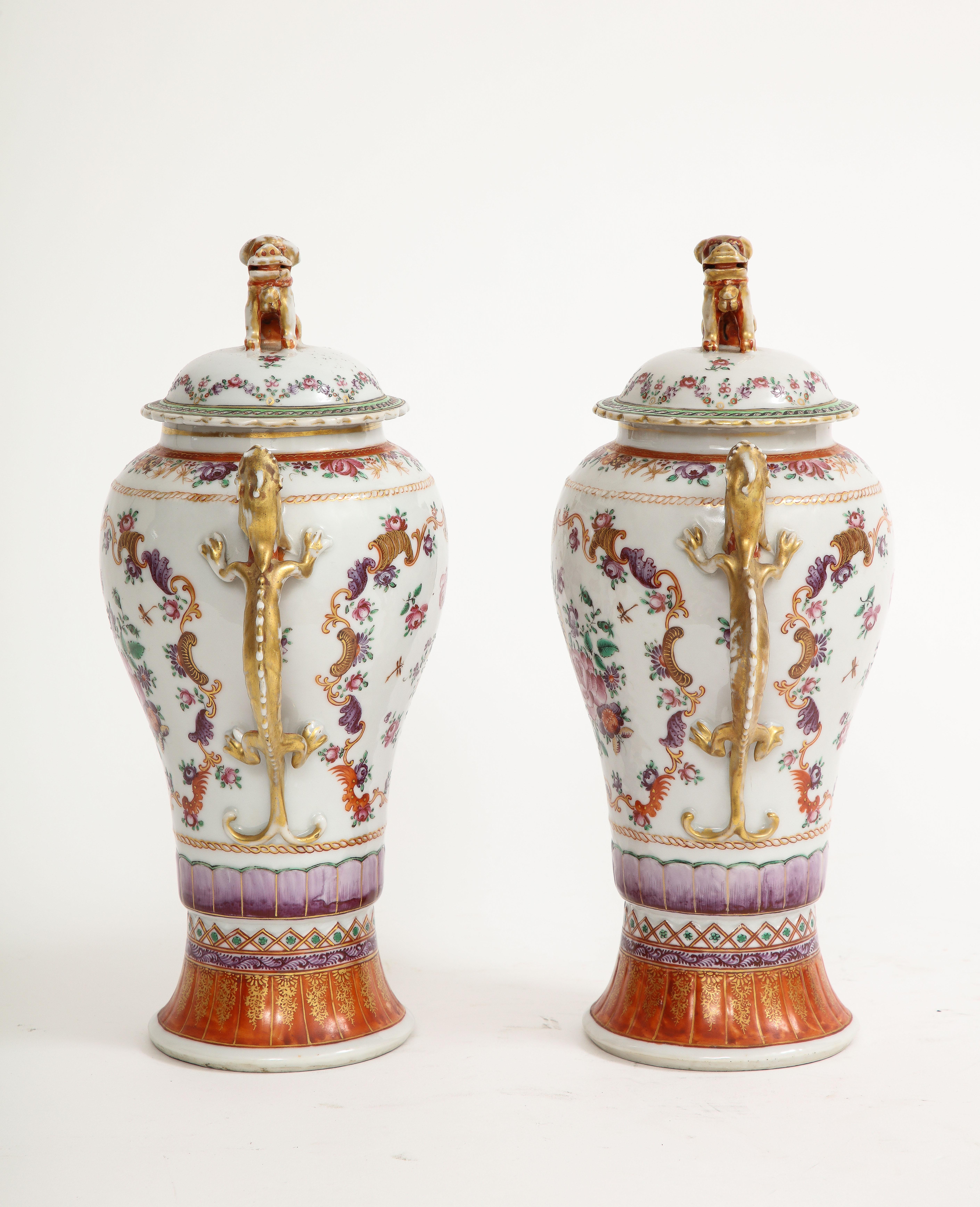Coppia di vasi di porcellana cinese Famille Rose Mandarin Garniture - CIRCA 1790 in vendita 1