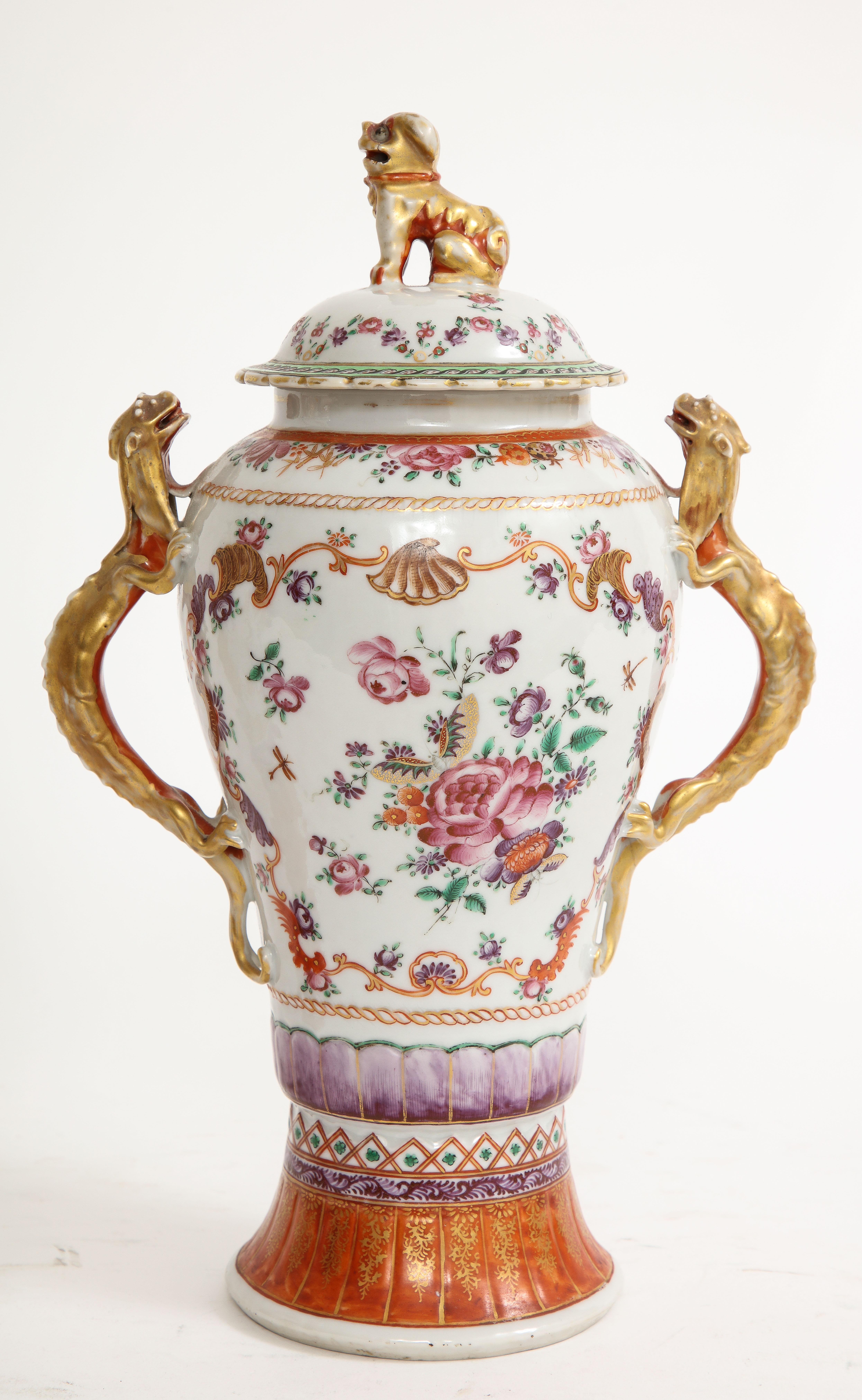Coppia di vasi di porcellana cinese Famille Rose Mandarin Garniture - CIRCA 1790 in vendita 3