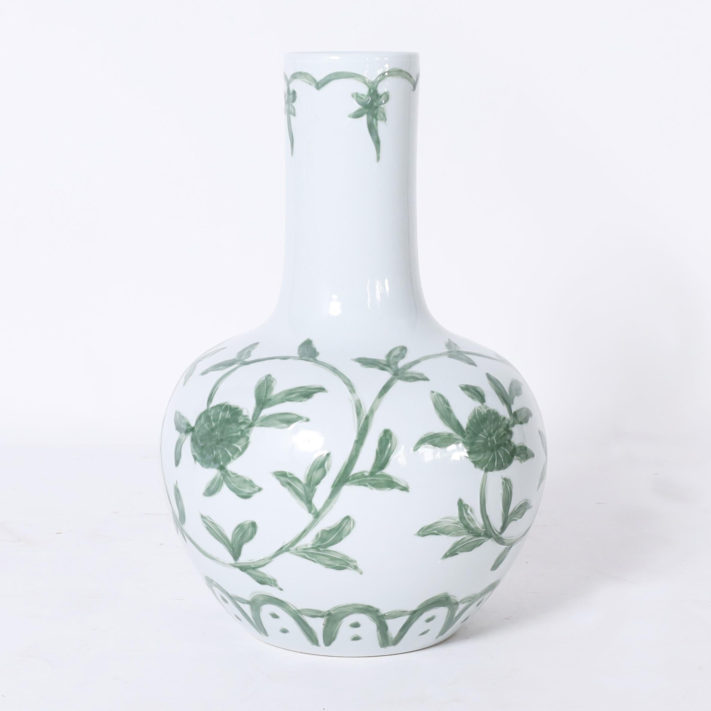 Chinese Export Pair of Chinese Porcelain Green and White Vases For Sale