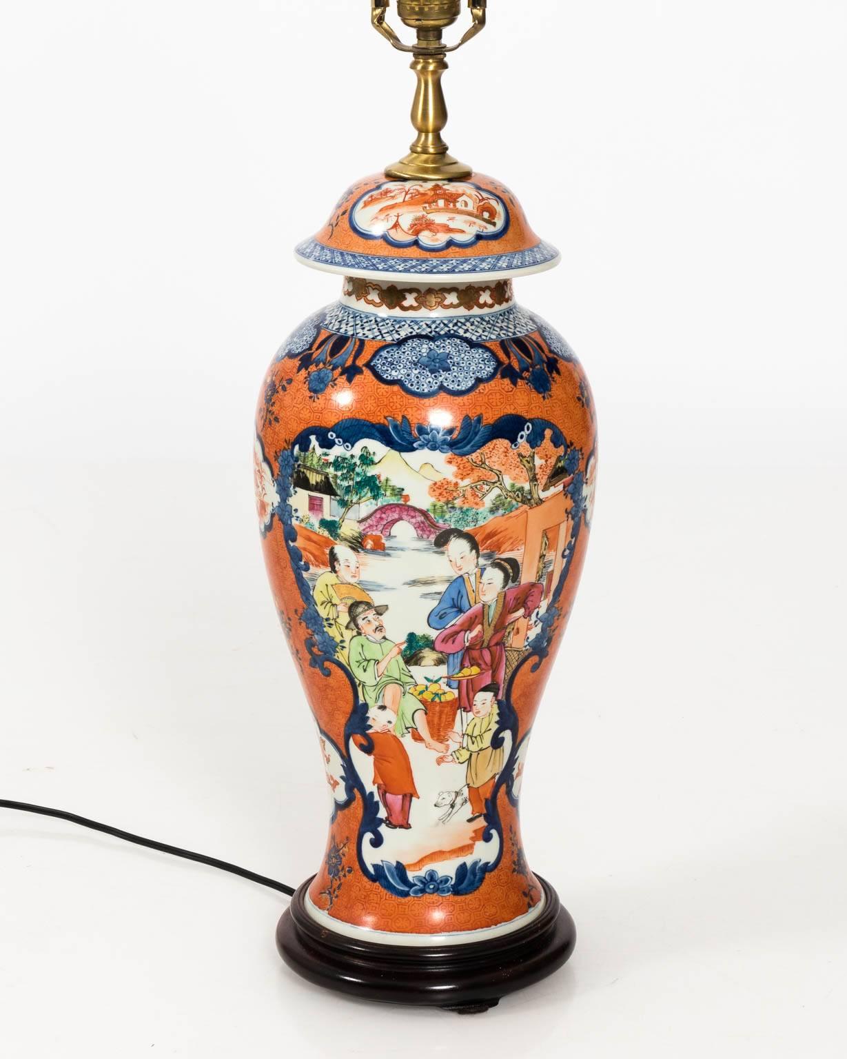 Chinoiserie Pair of Chinese Porcelain Lamps with Custom Pleated Shades For Sale