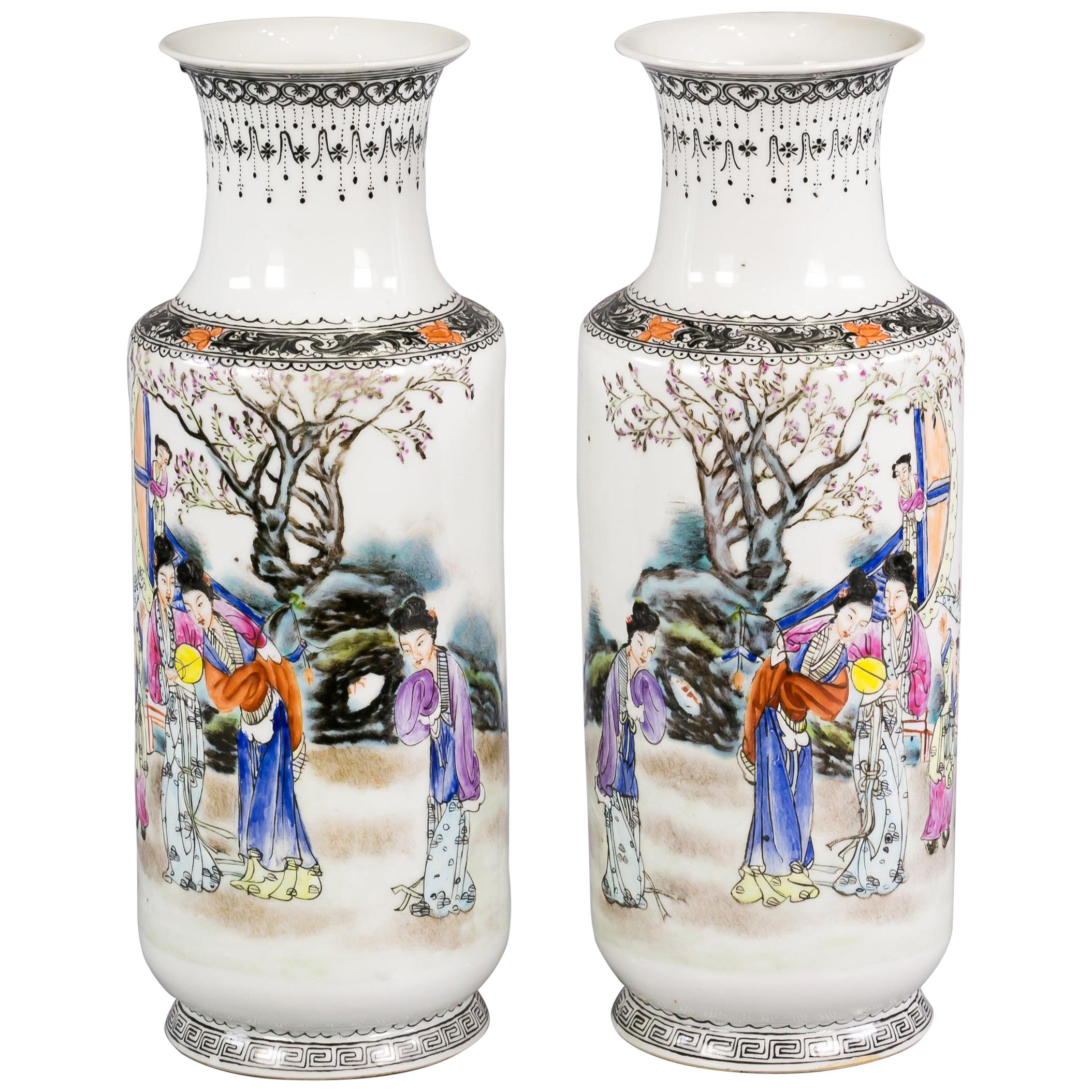Pair of Chinese Porcelain Polychrome Vases, circa 1900 For Sale