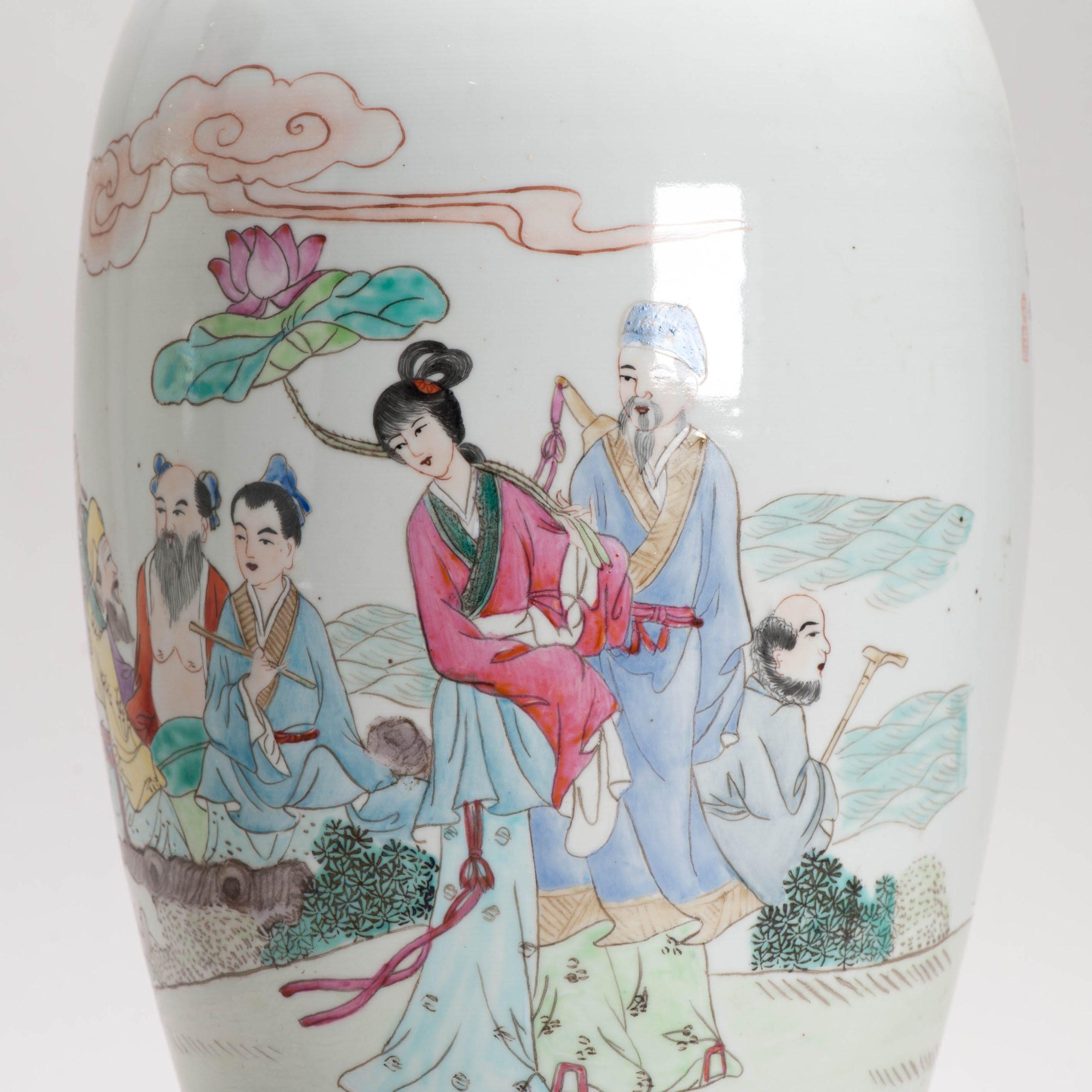 Pair of Chinese Porcelain PROC Vases Immortals Qianlong Marked, 1970’s/80’s In Good Condition For Sale In Amsterdam, Noord Holland