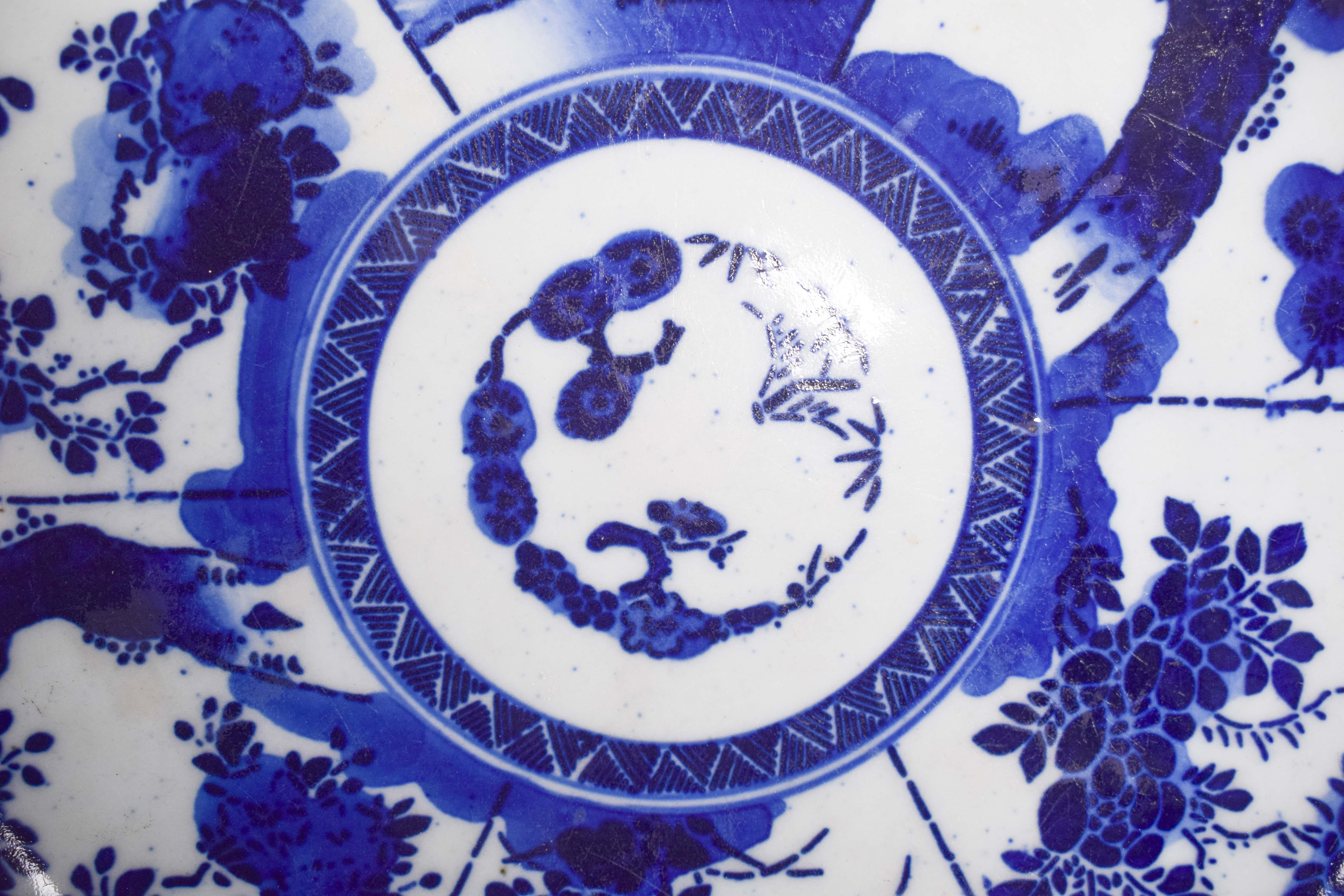 Pair of Chinese Porcelain Saucers In Good Condition For Sale In Lisboa, Lisboa