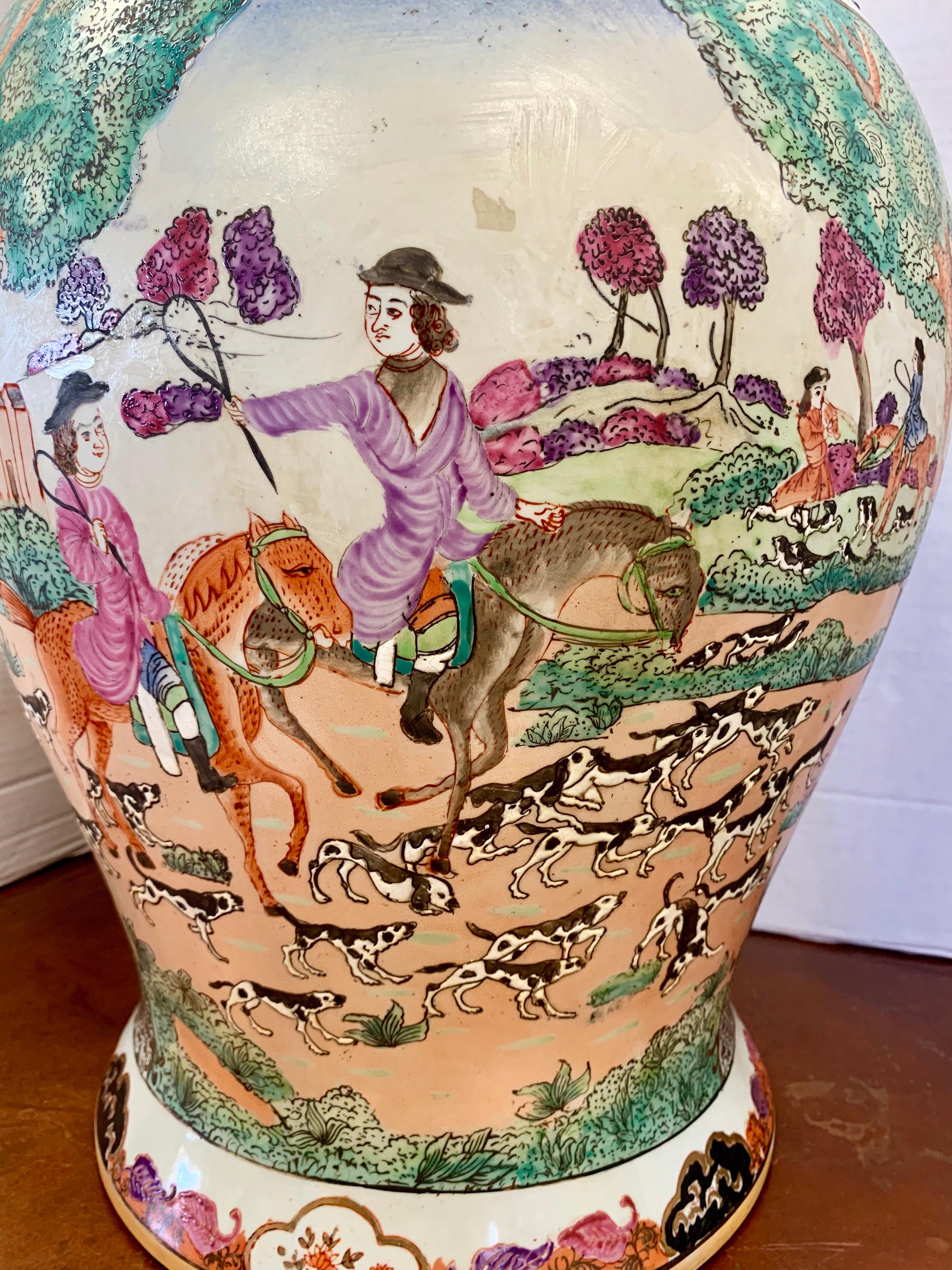 Pair of Chinese Porcelain Urns with Fox Hunt Scenes In Good Condition In West Hartford, CT