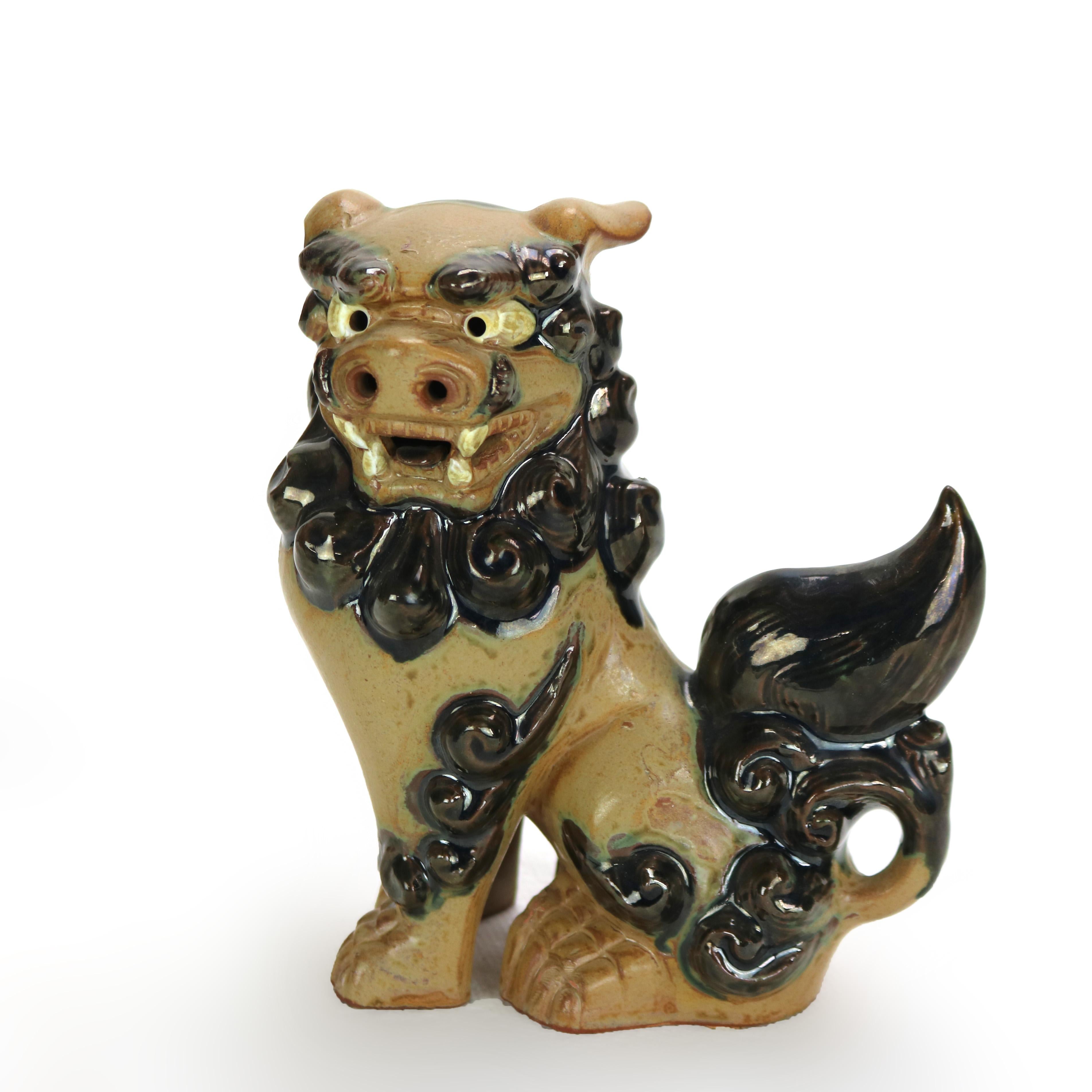 Pareja de Perros Foo de Cerámica China S. XX Alfarería en venta