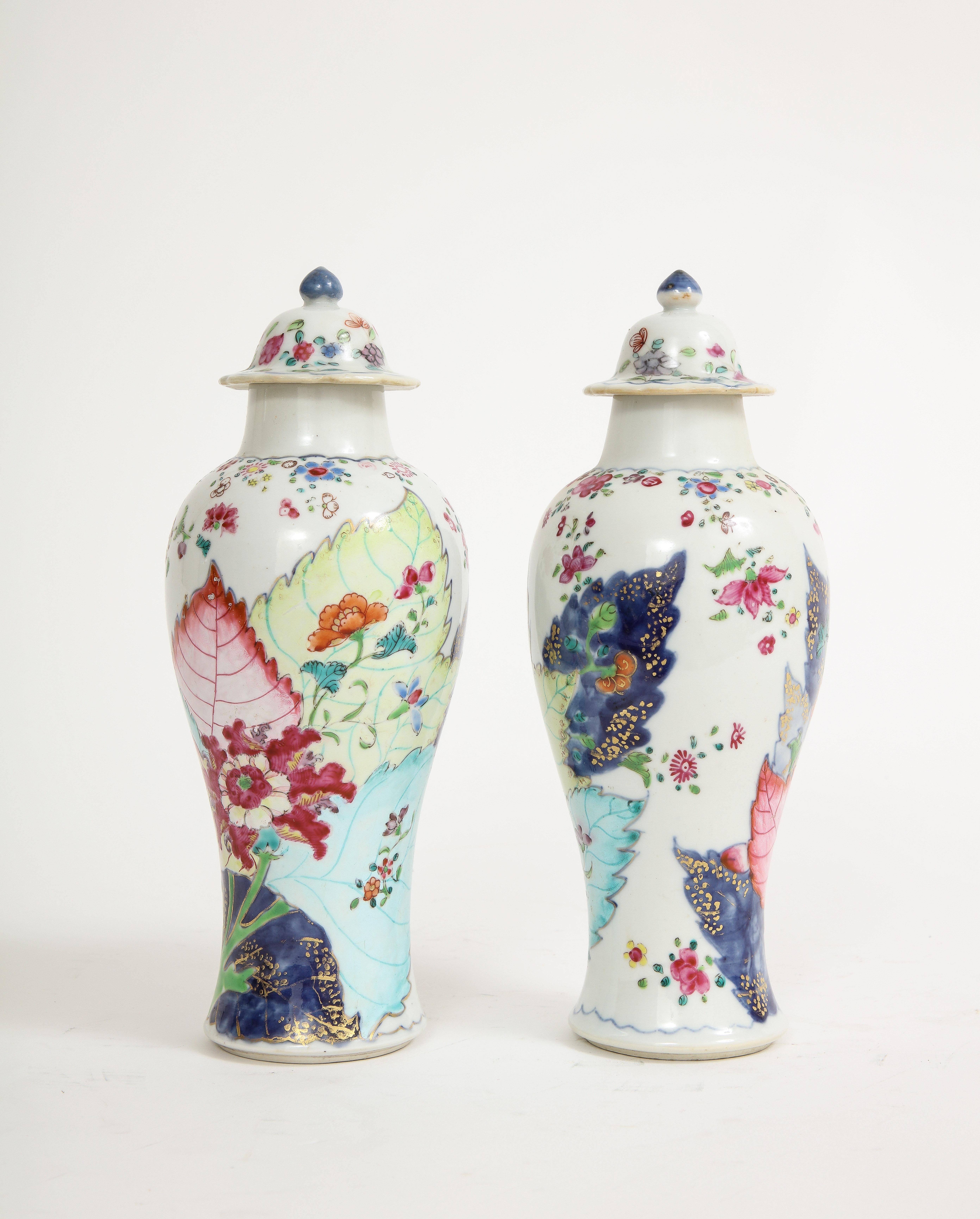 Pair of Chinese Qianlong Period Tobacco Leaf Baluster Vases and Covers In Good Condition For Sale In New York, NY