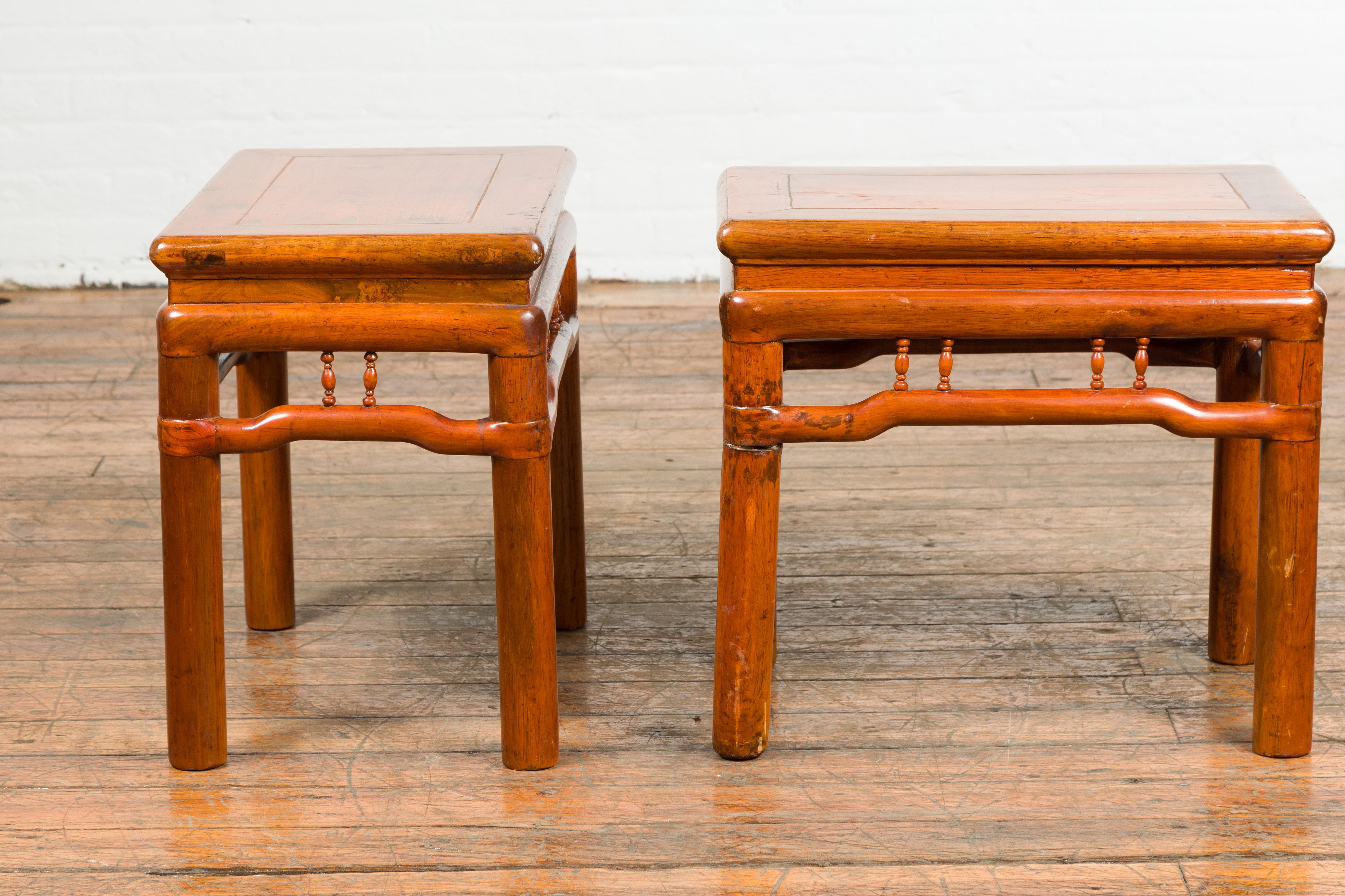 Pair of Chinese Qing Dynasty 19th Century Side Tables with Humpback Stretchers For Sale 5