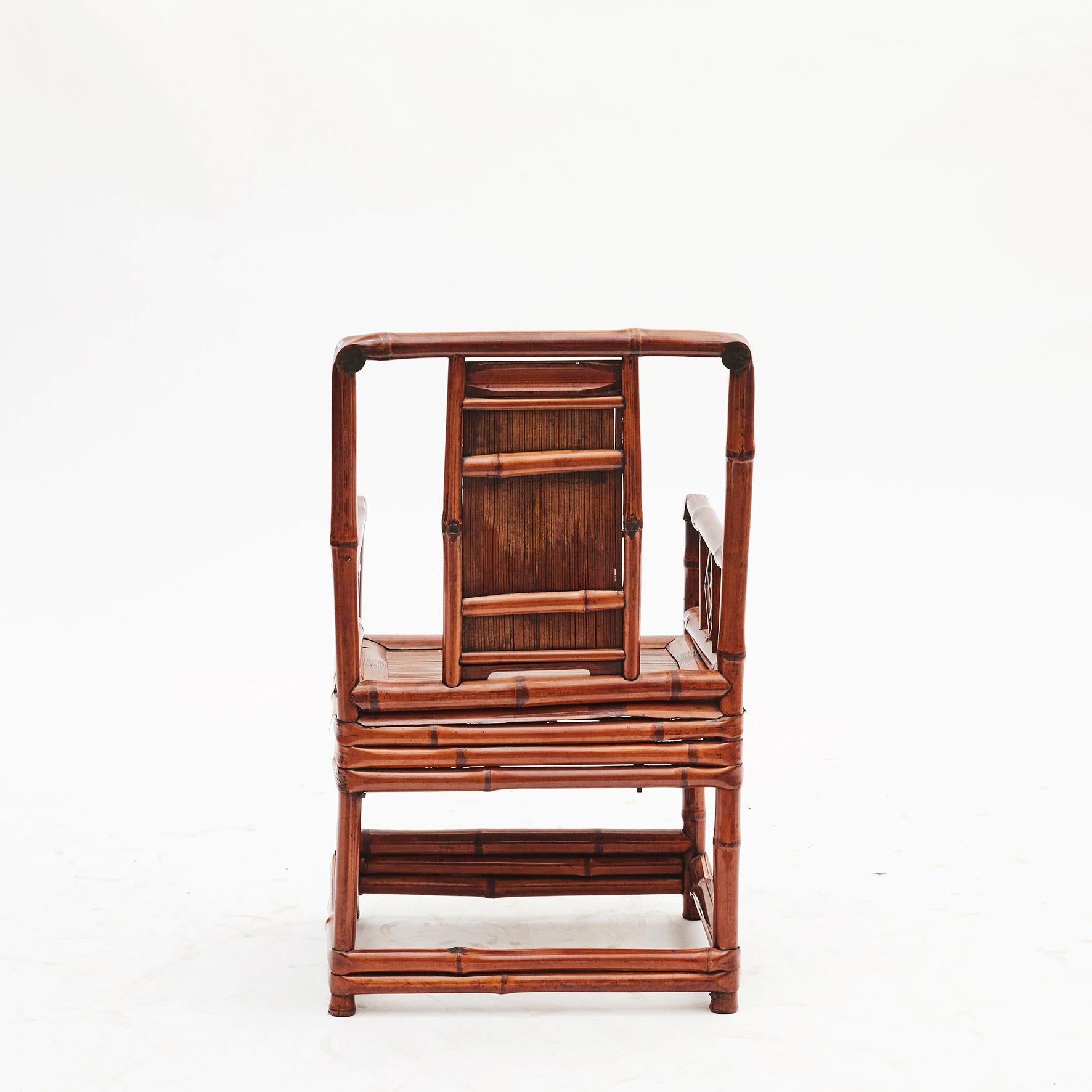 Paar chinesische Qing-Dynastie Bambus Stühle mit Kalligraphie im Zustand „Gut“ im Angebot in Kastrup, DK