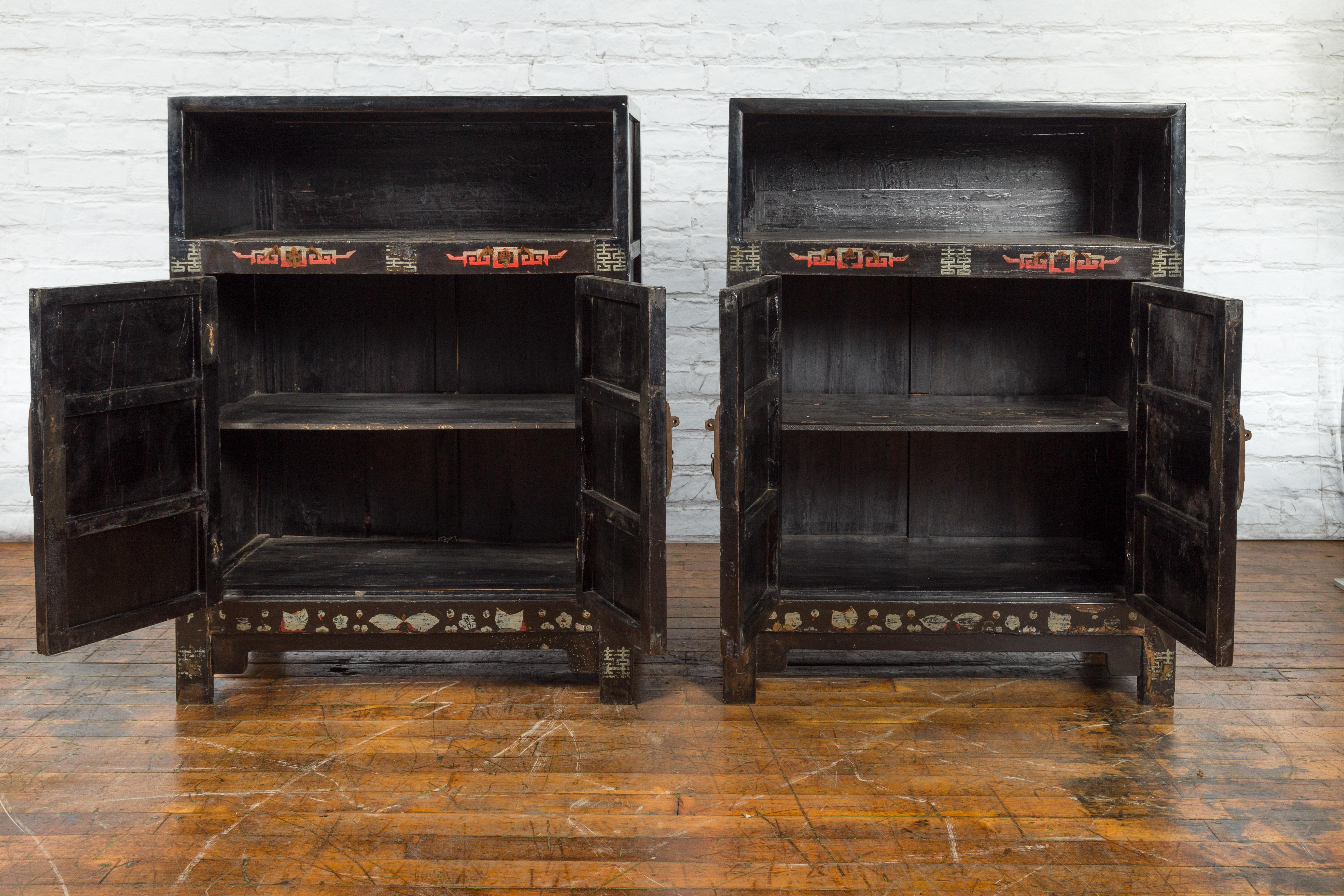 Pair of Chinese Qing Dynasty Black Lacquer Cabinets with Hand Painted Motifs For Sale 9