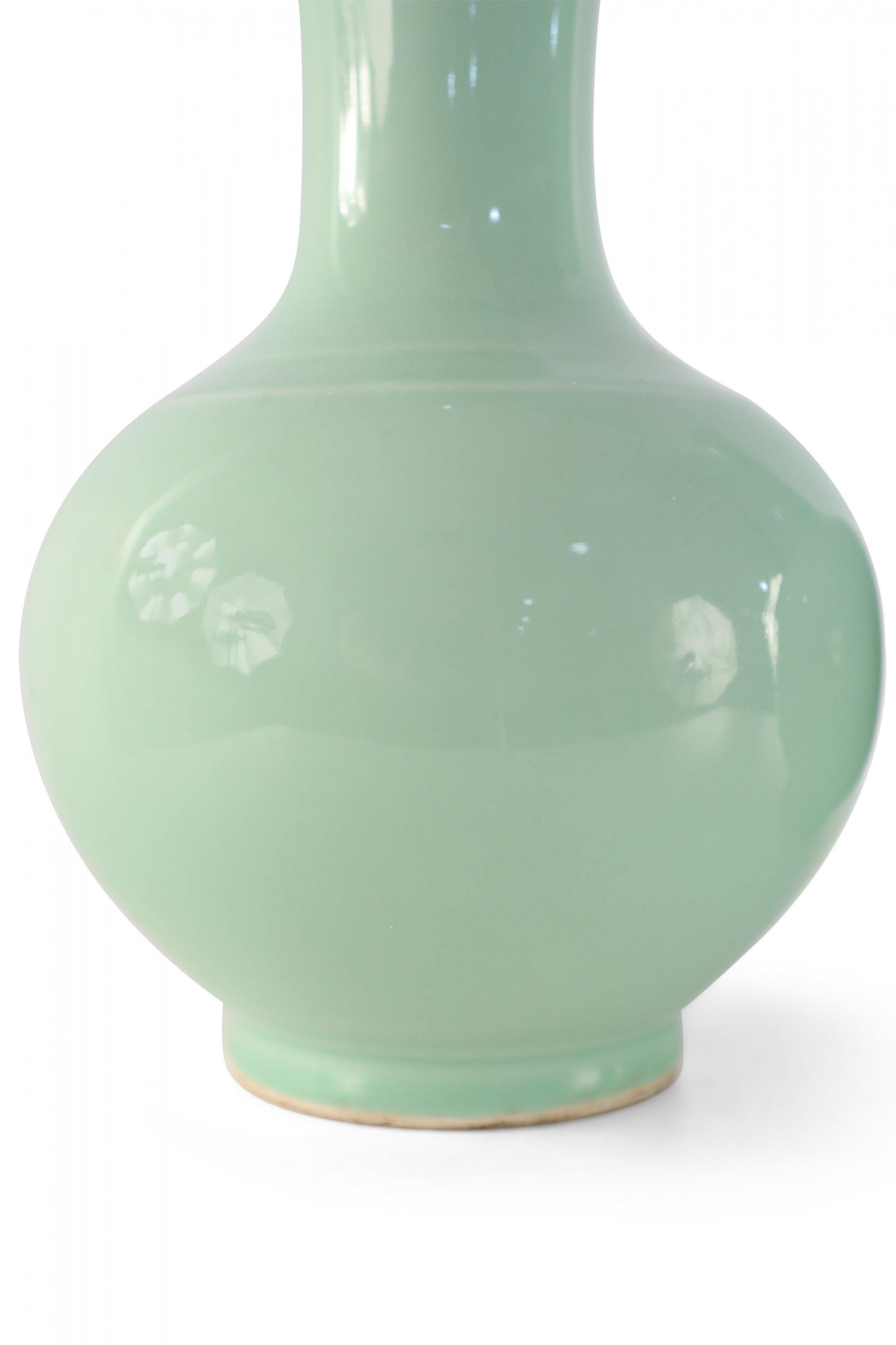 20th Century Pair of Chinese Qing Style Mint Green Glazed Globular Porcelain Vases For Sale