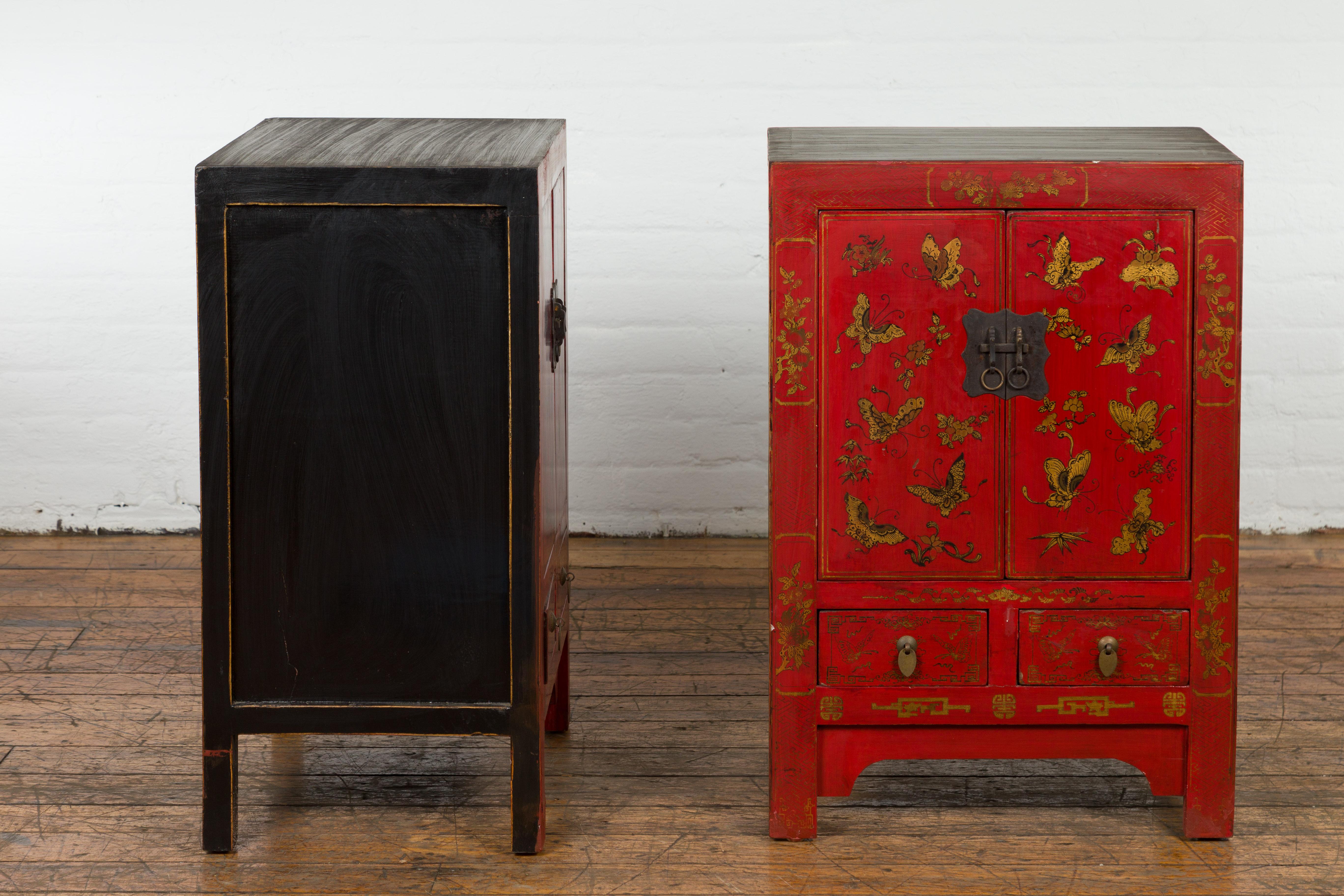 Pair of Chinese Qing Dynasty Red Lacquer Bedside Cabinets with Butterfly Décor 5