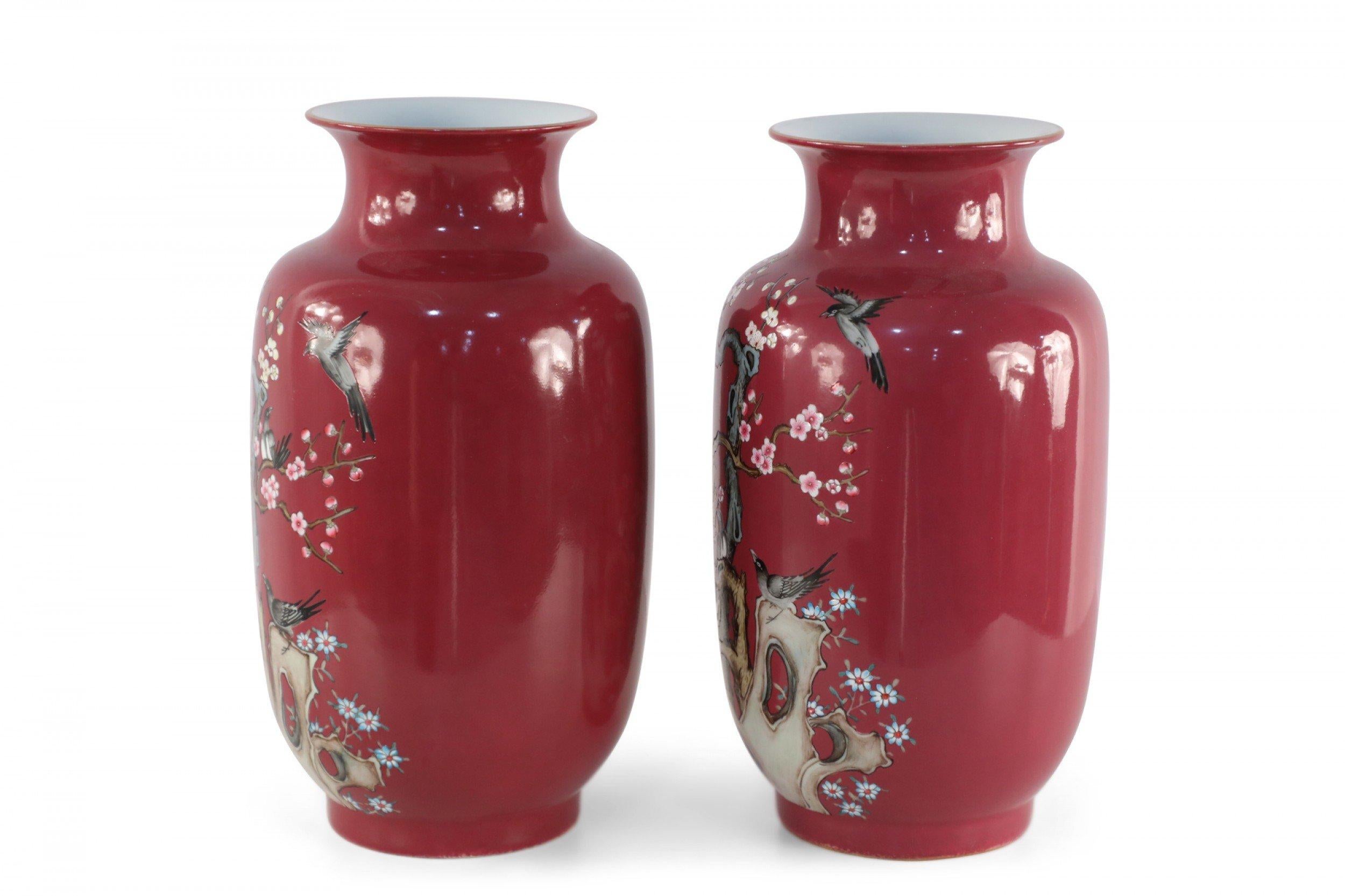 Pair of Chinese Qing Dynasty Style Floral Magpie Motif Porcelain Sleeve Vases For Sale 2
