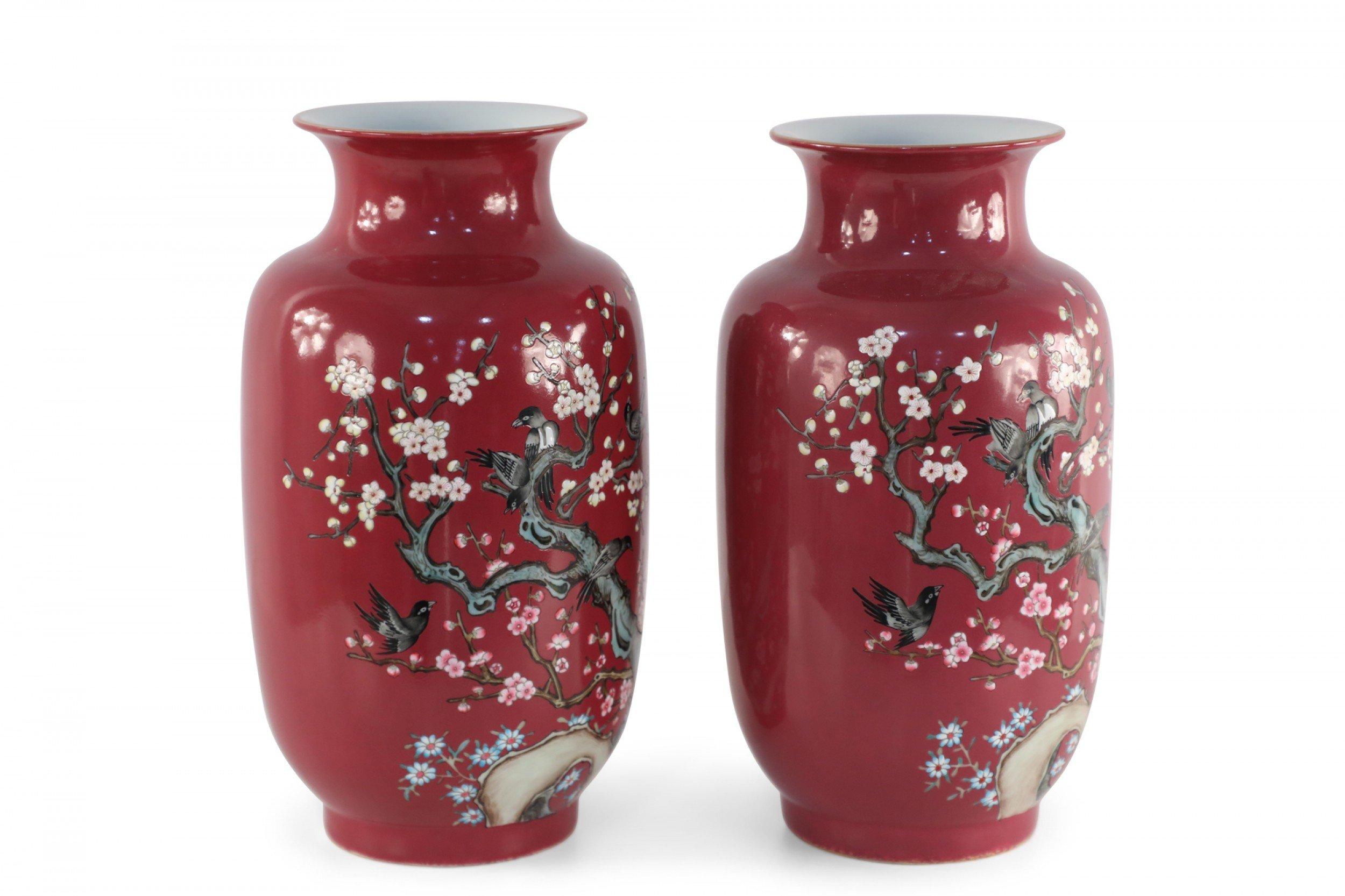 Pair of Chinese Qing Dynasty Style Floral Magpie Motif Porcelain Sleeve Vases For Sale 4