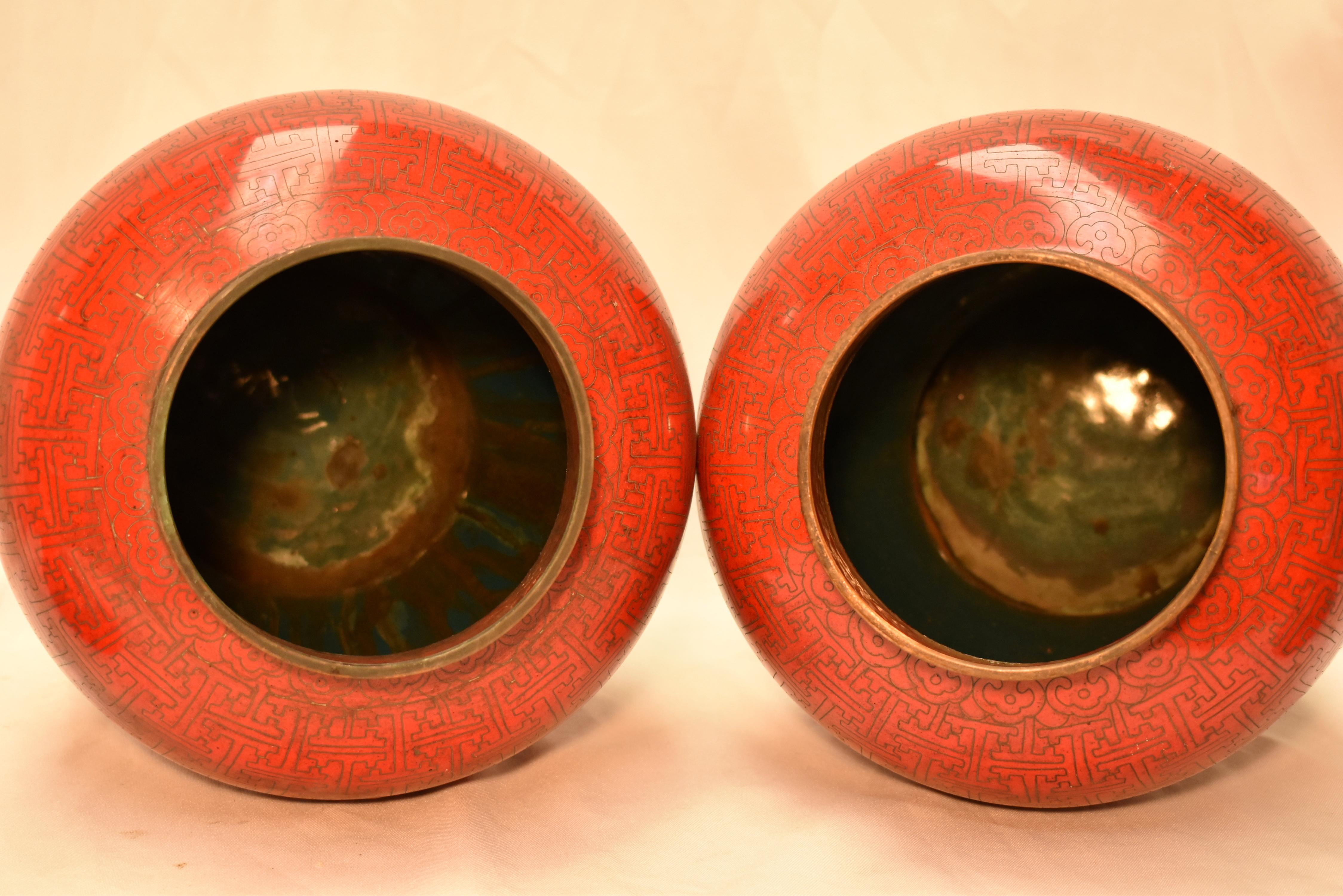 Pair of Chinese Red Cloisonné Ginger Jars, Mid-20th Century 4