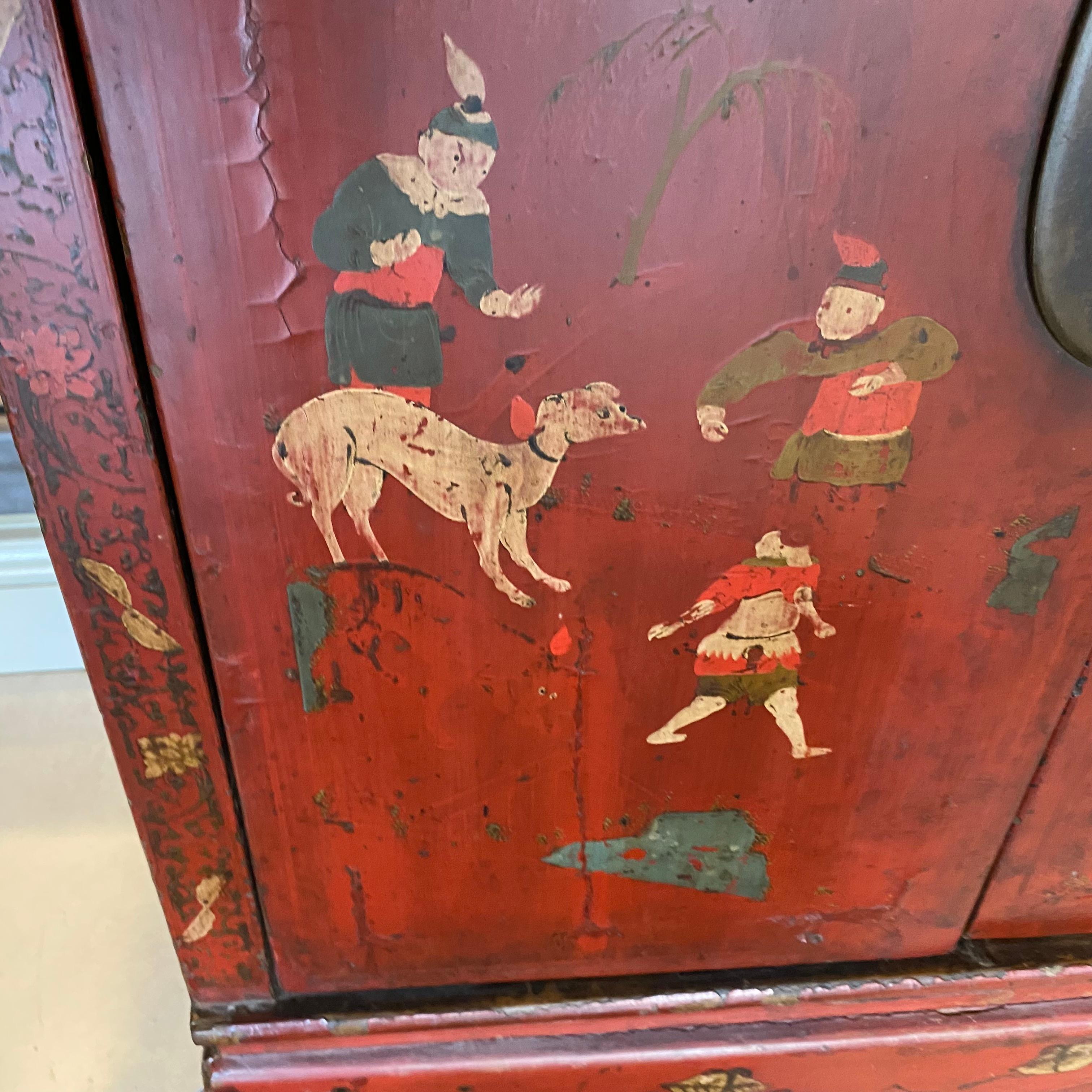 Mid-18th Century Pair of Chinese Red Lacquered Chinoiserie fronts Cabinets/Chest