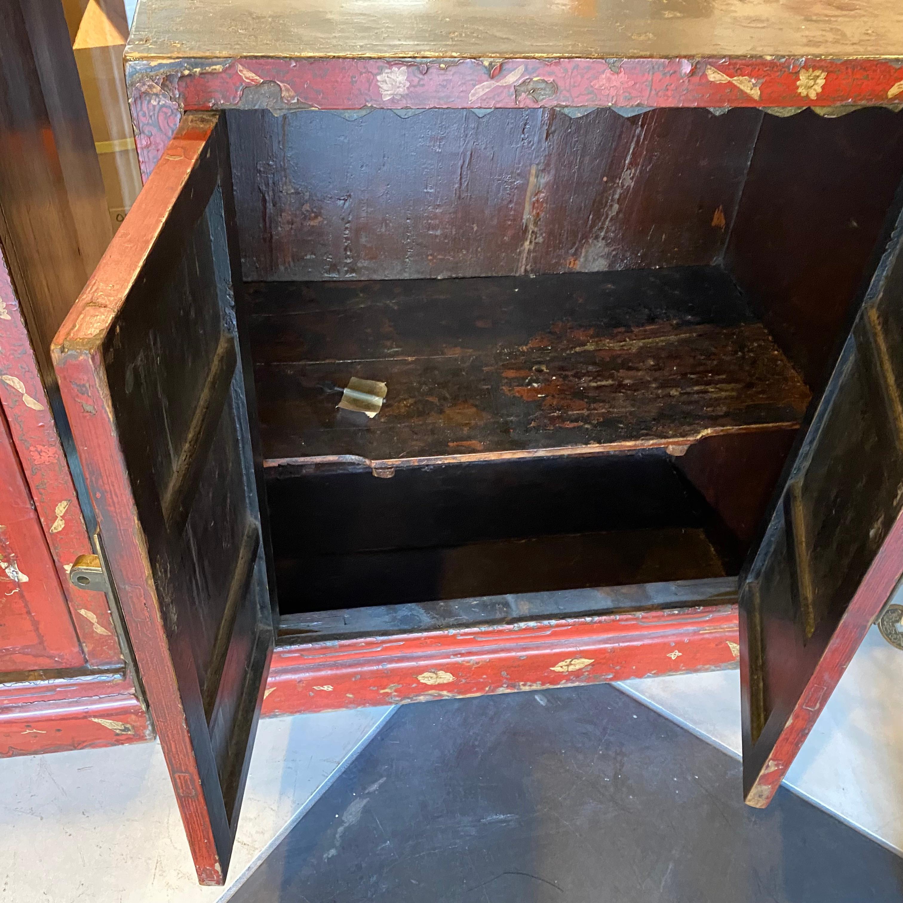 Pair of Chinese Red Lacquered Chinoiserie fronts Cabinets/Chest 1